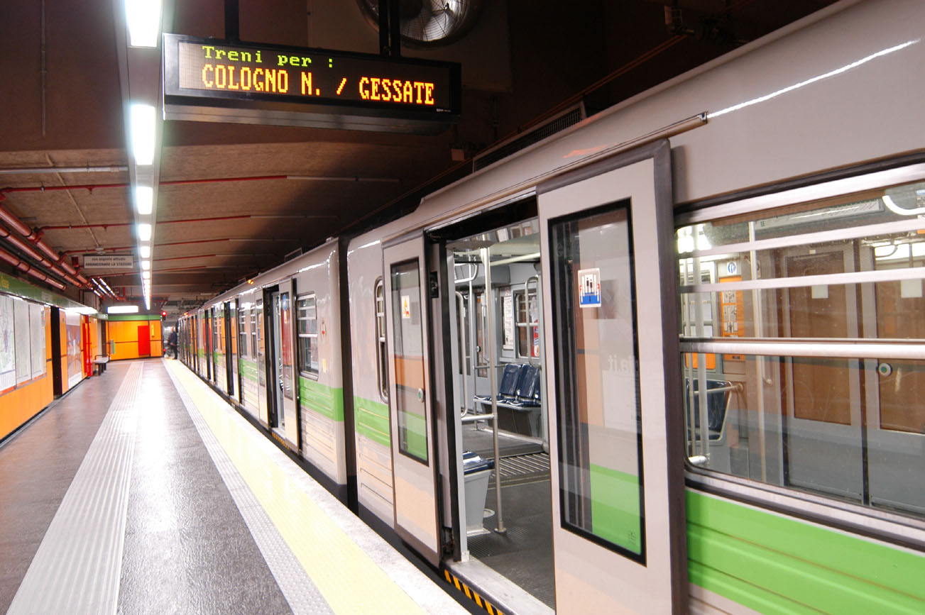 Stanice Metra Piazza Abbiategrasso