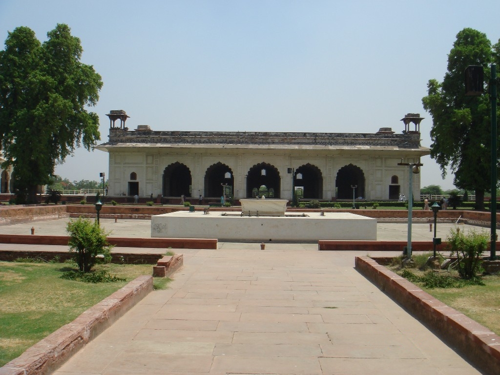 Rang Mahal (Fort Rouge)