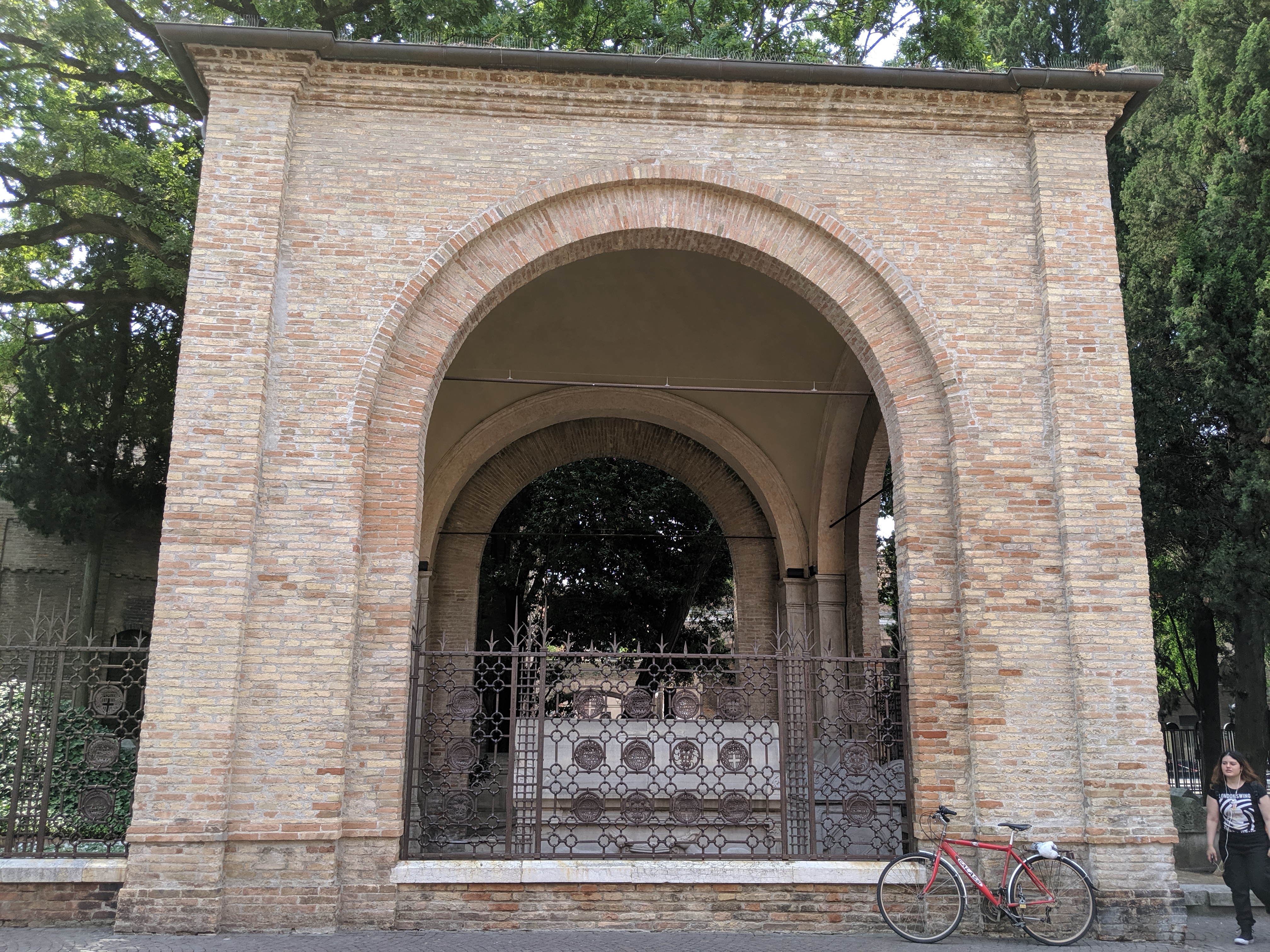 Quadrarco Di Braccioforte