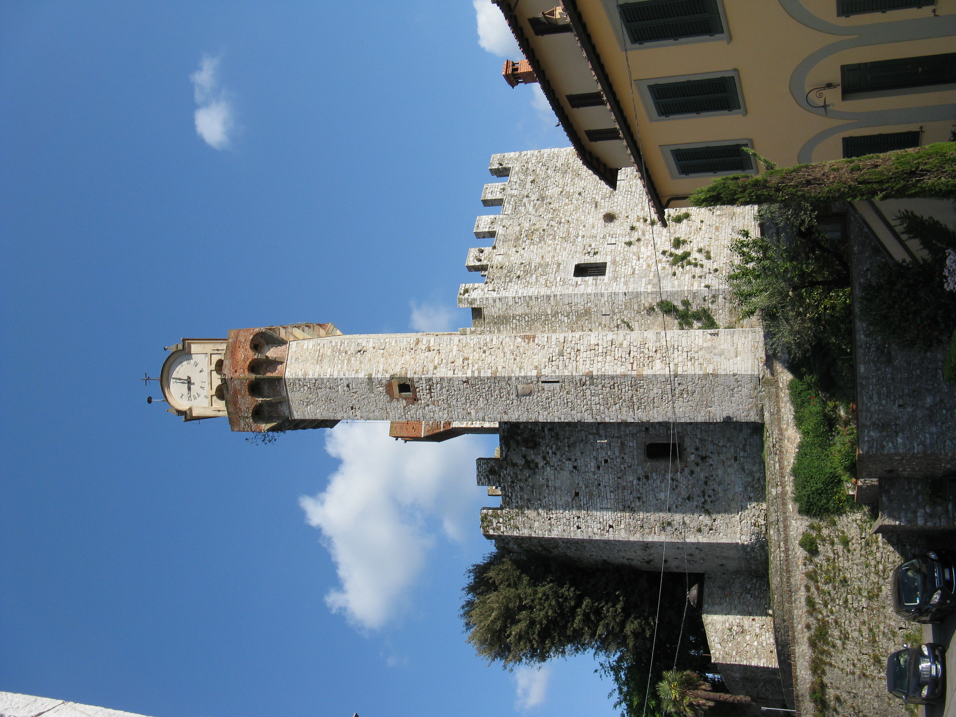 Rocca De Nozzano