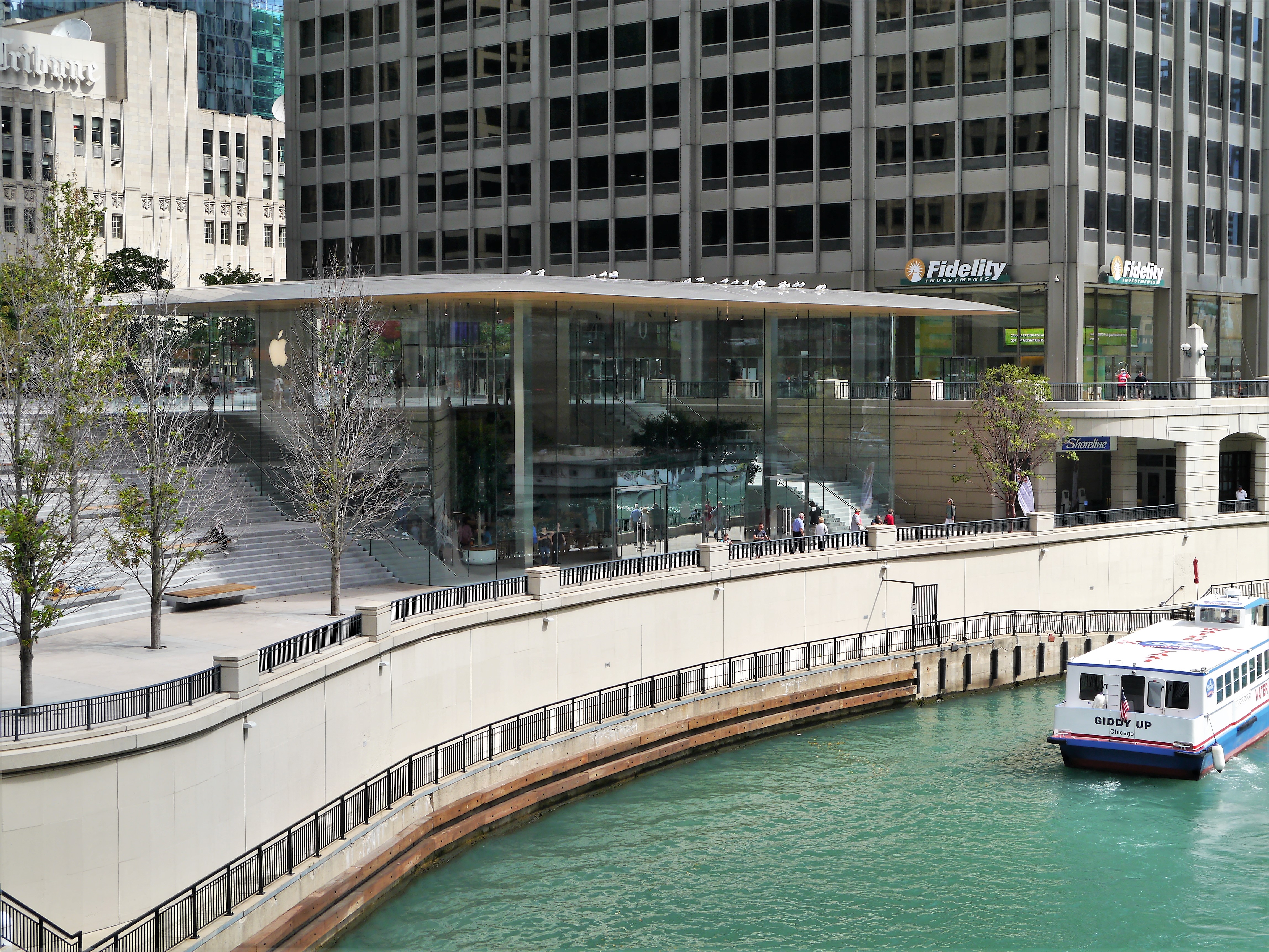 Apple Michigan Avenue