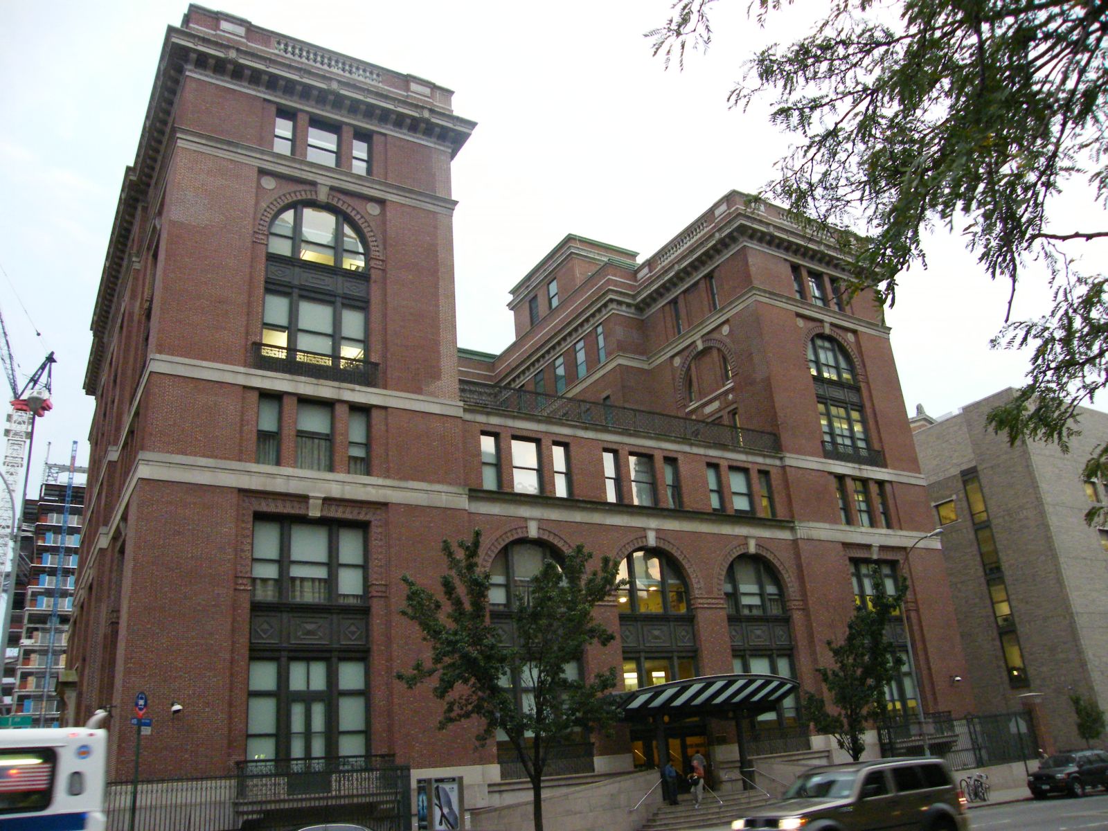 R & S Gebäude