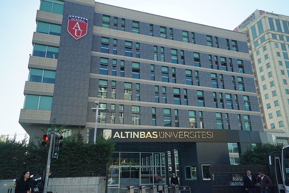 Université Altınbaş