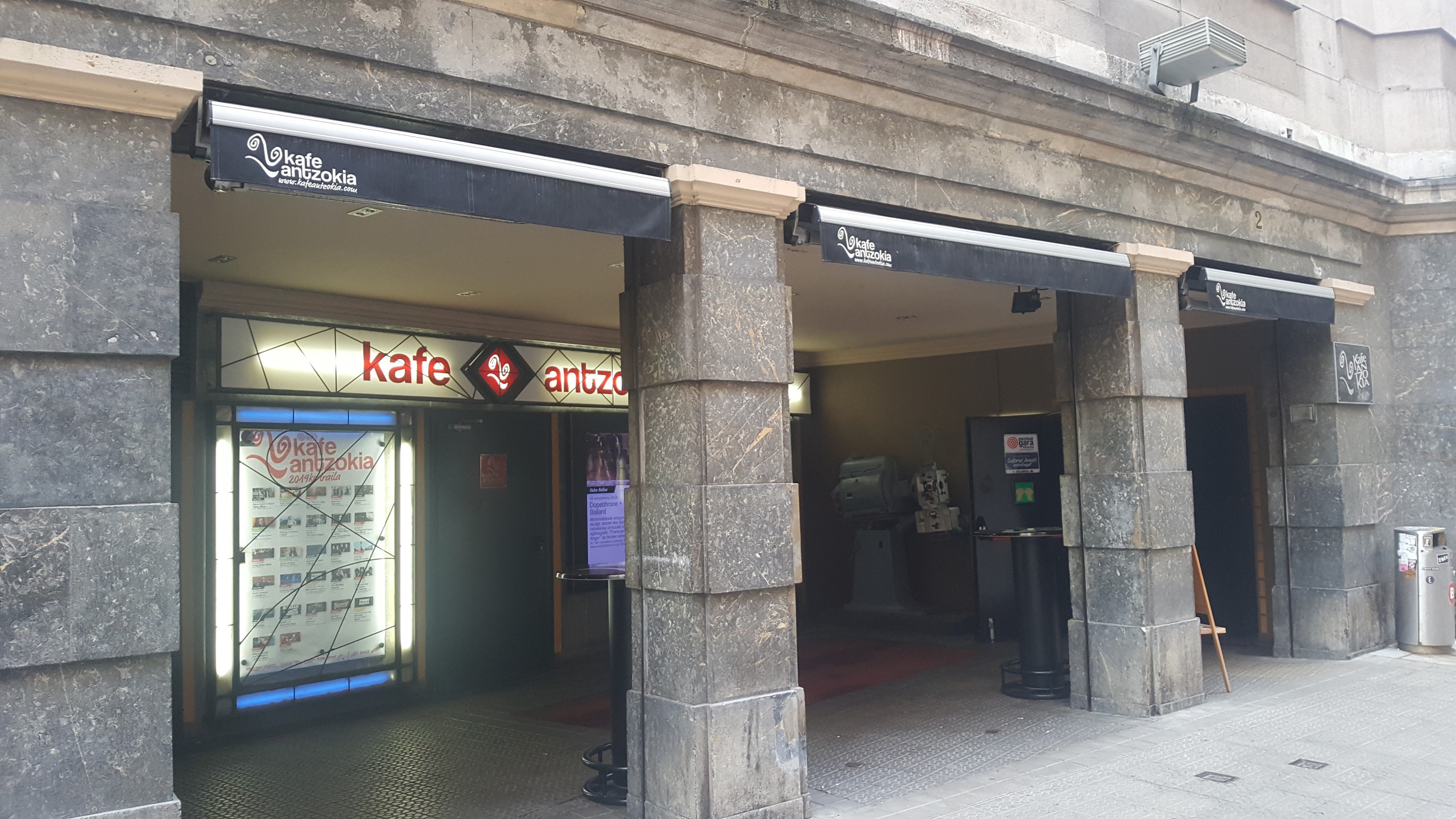 Kafe Antzokia