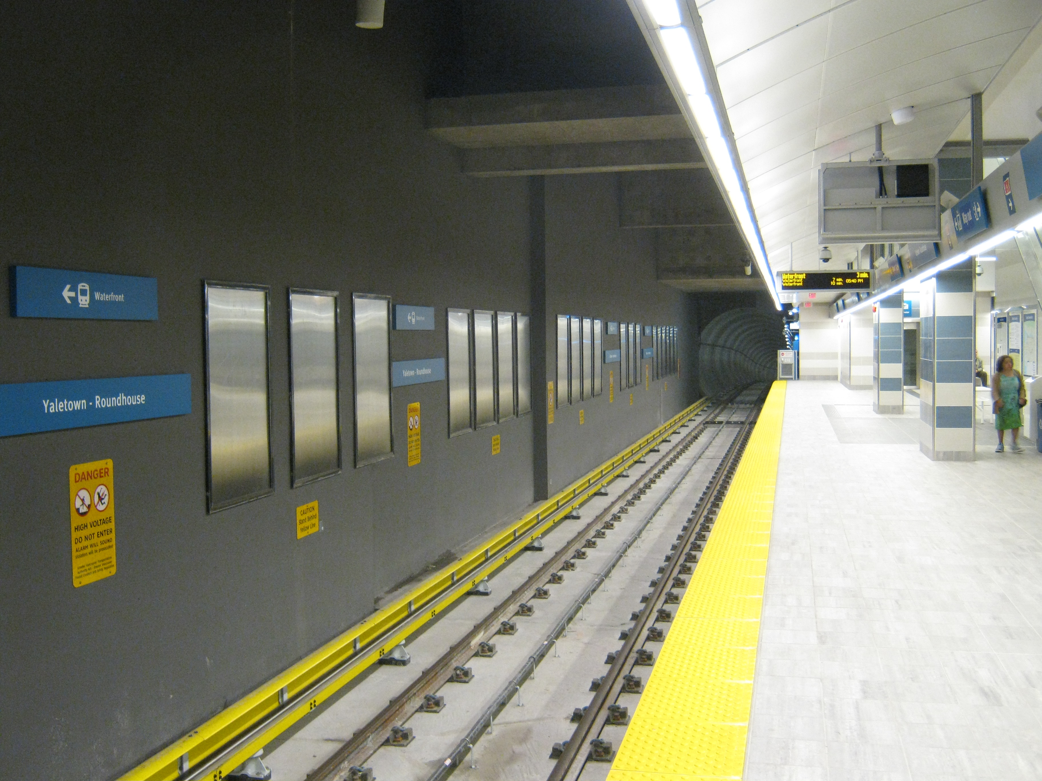 Stazione Yaletown–Roundhouse