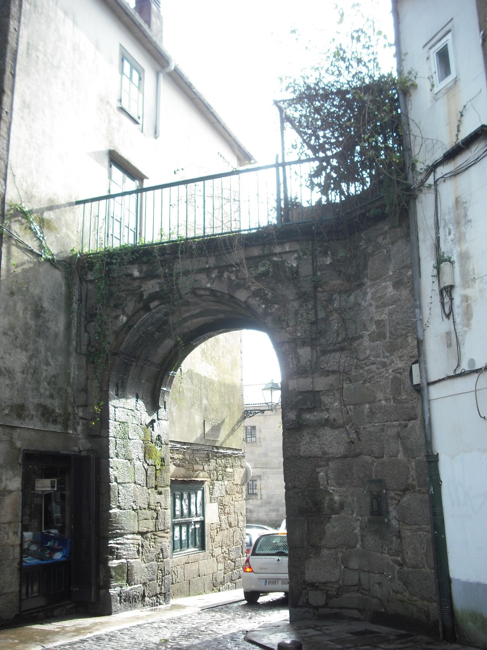 Arco De Mazarelos