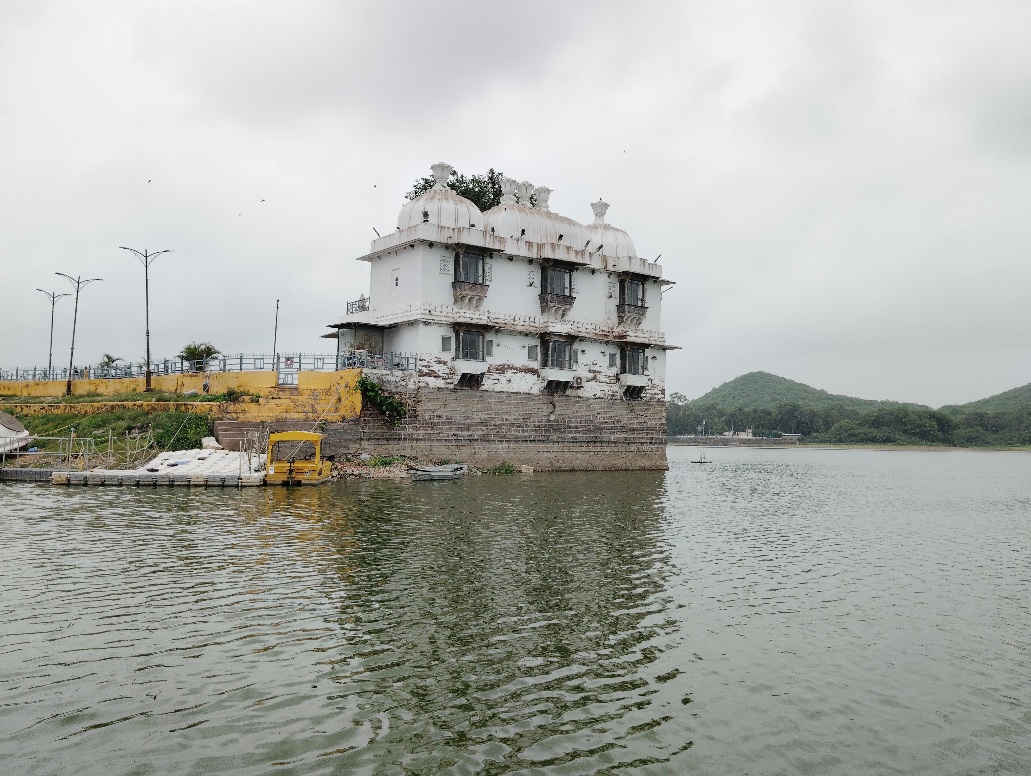 Badal Mahal