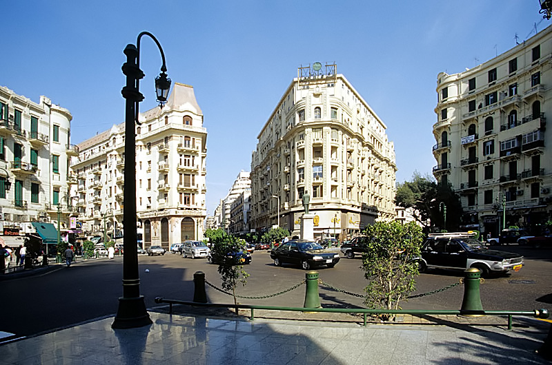 Rua Qasr El-Nil