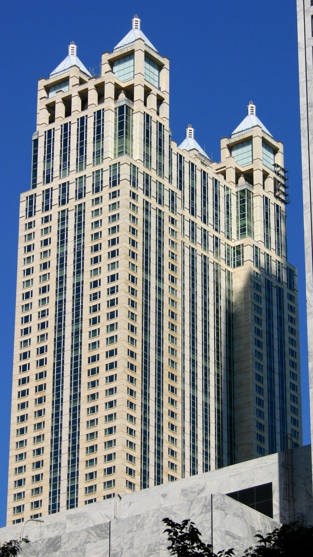 900 North Michigan