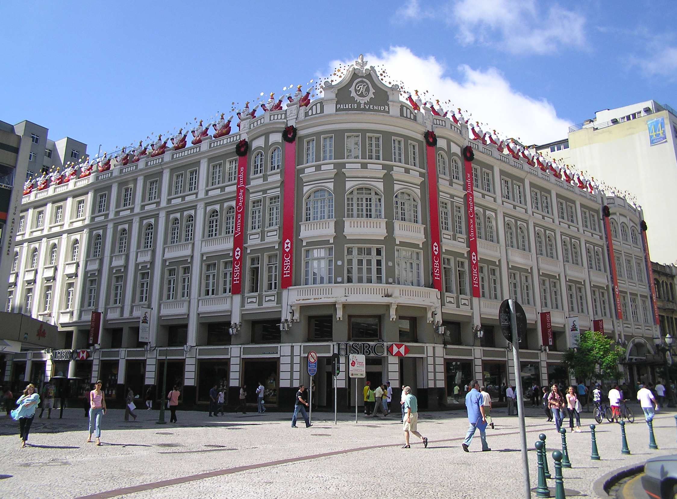 Palais Avenida