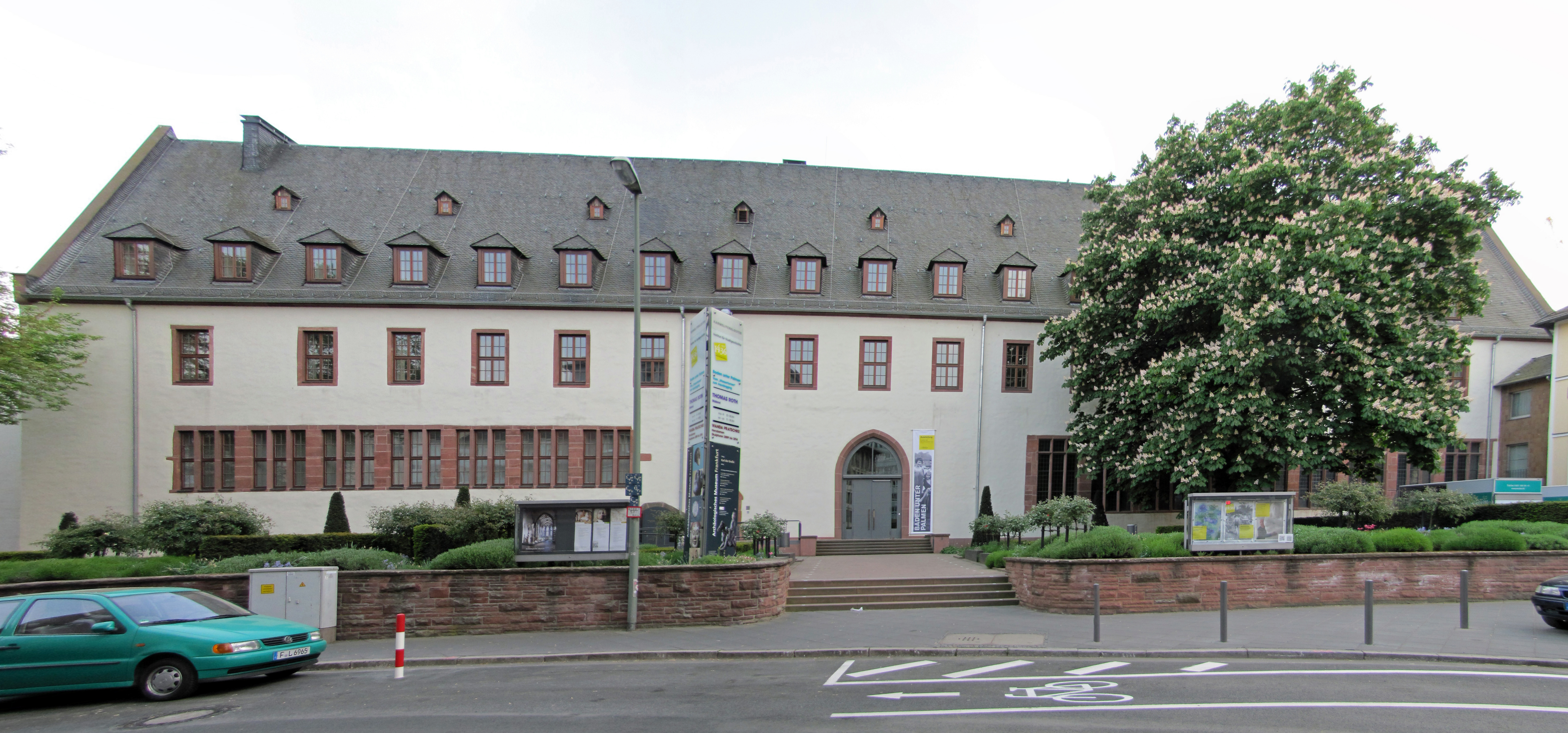 Institut Für Stadtgeschichte