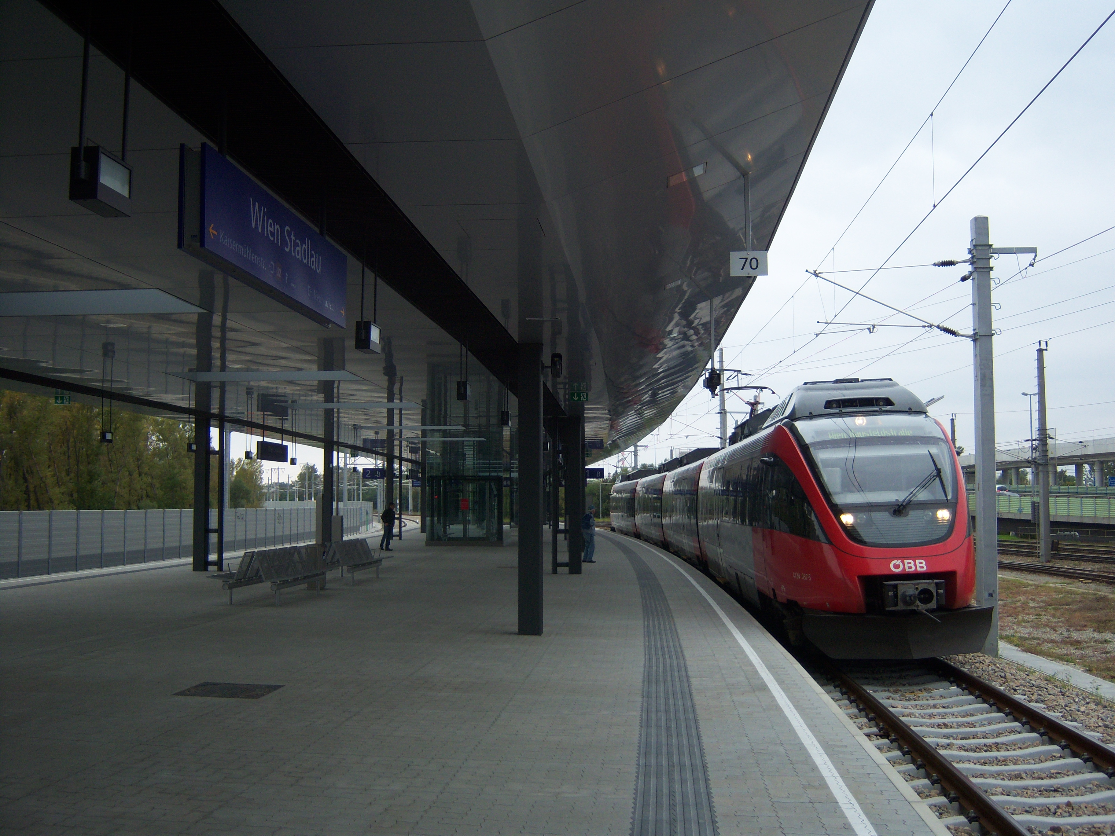 Wien Stadlau Railway Station