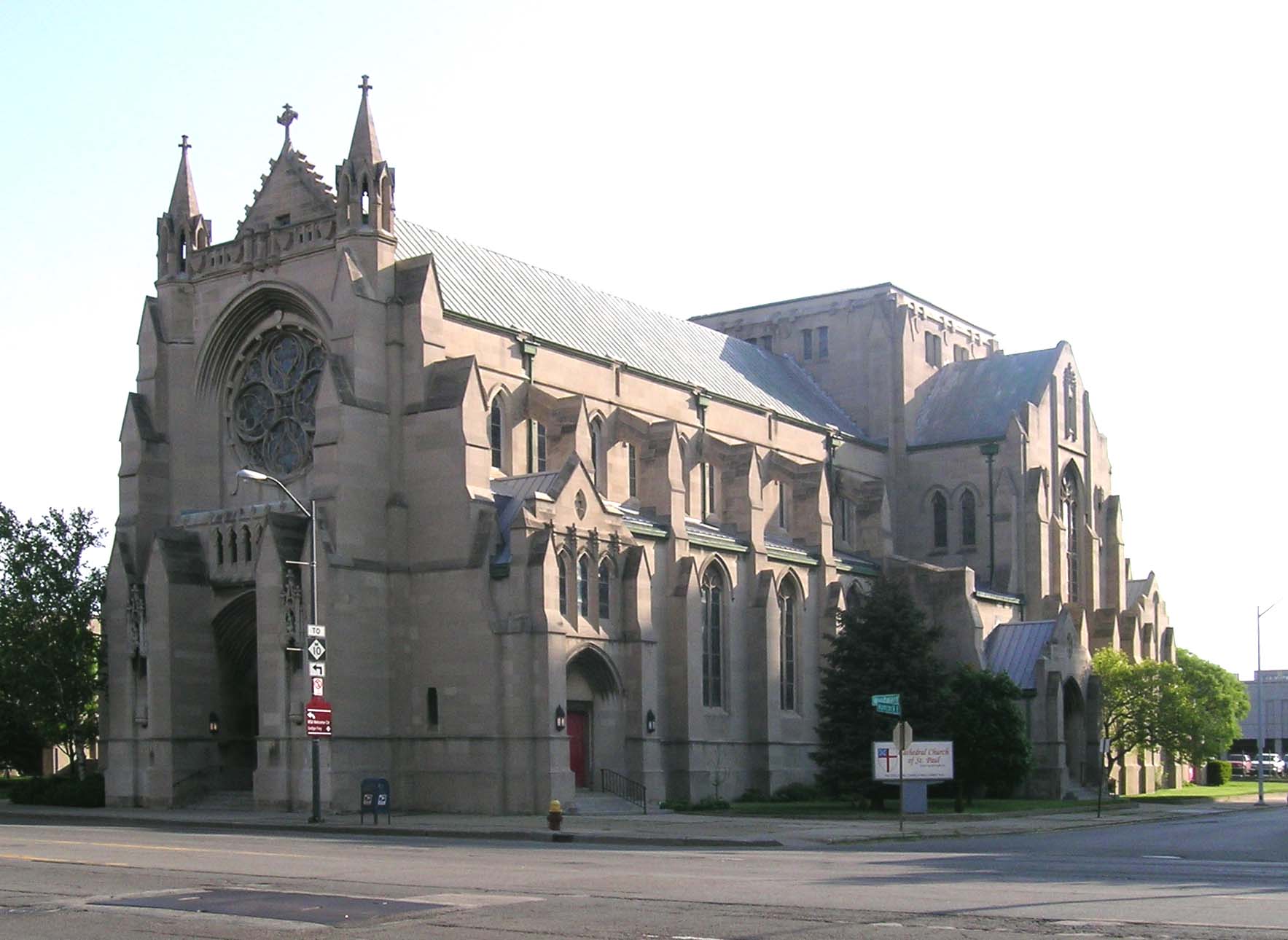 Église Cathédrale De Saint-Paul