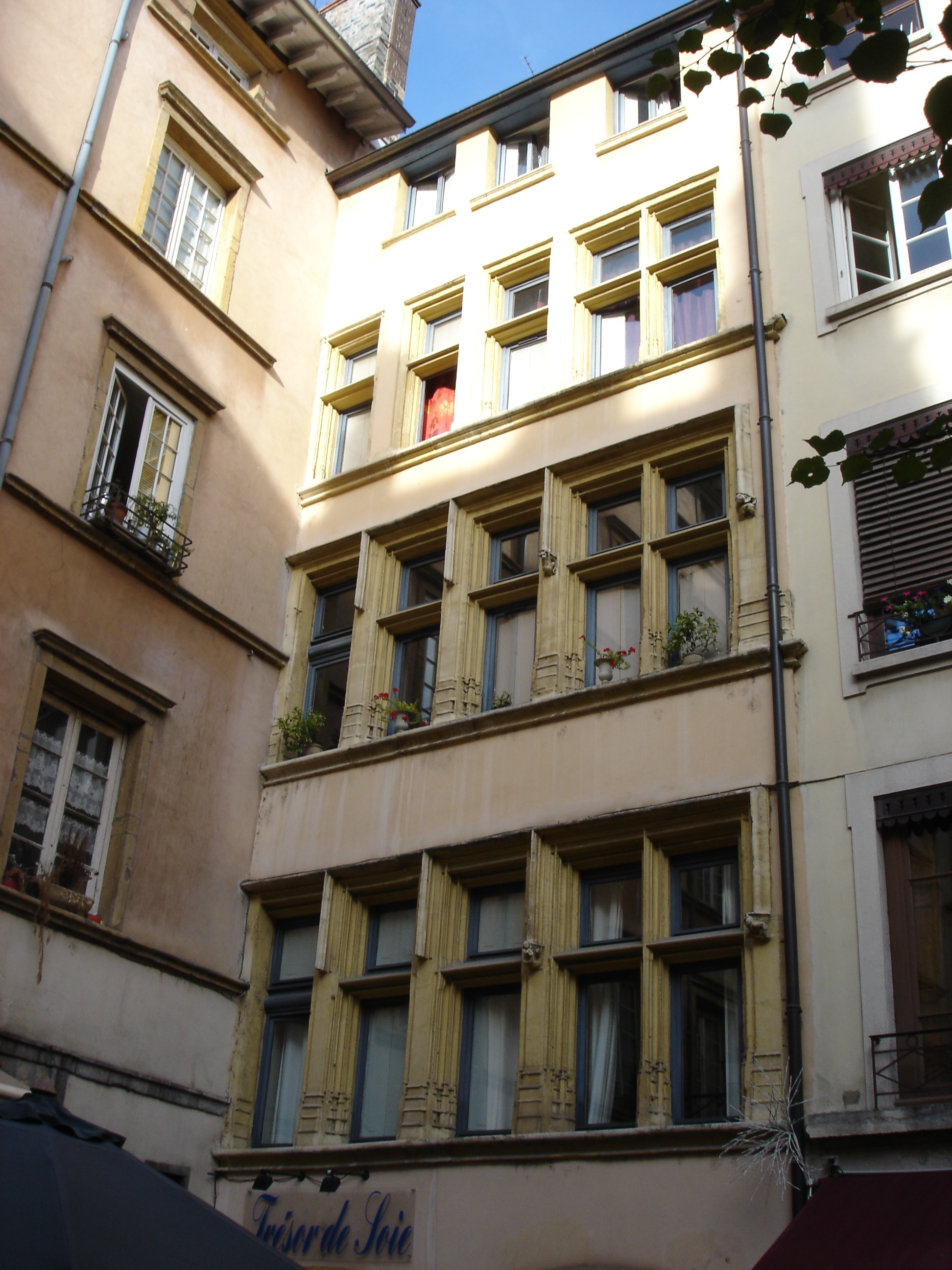 Maison, 2 Place Du Gouvernement