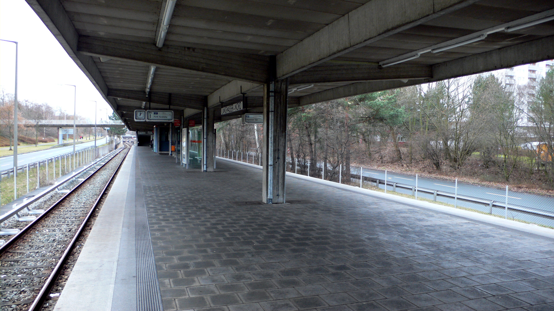 Estación De Metro Langwasser Nord
