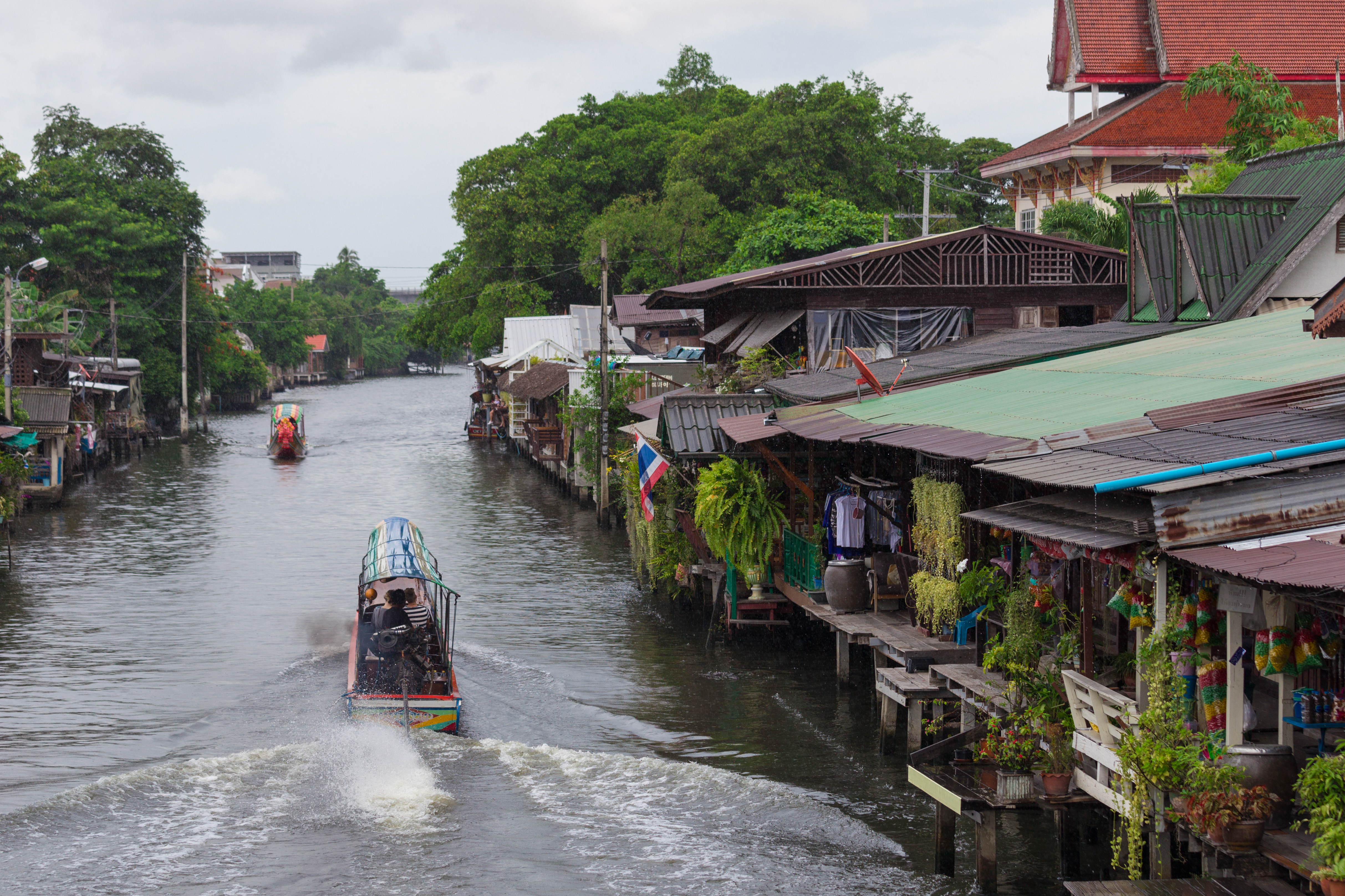 Schwimmender Markt Von Khlong Bang Luang