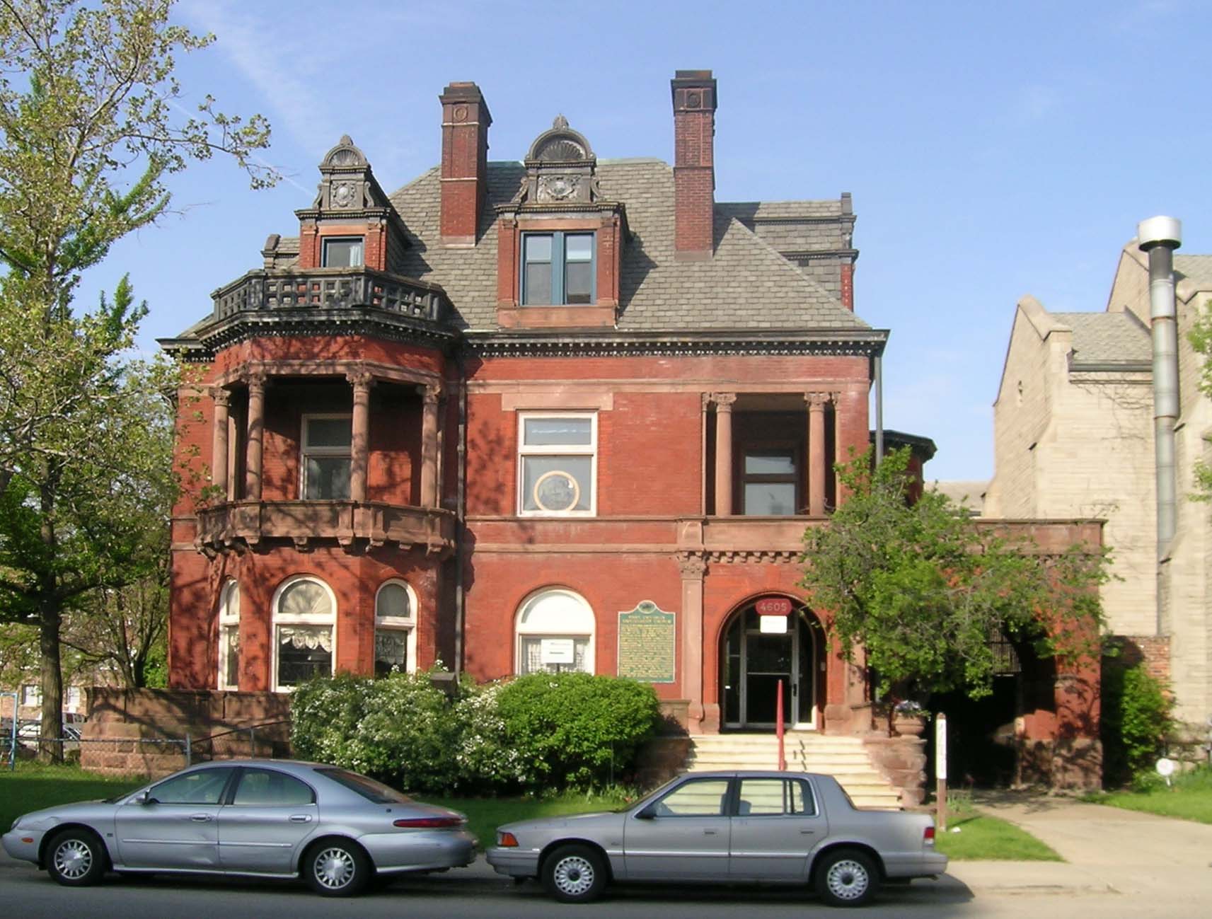 Perry Mcadow House
