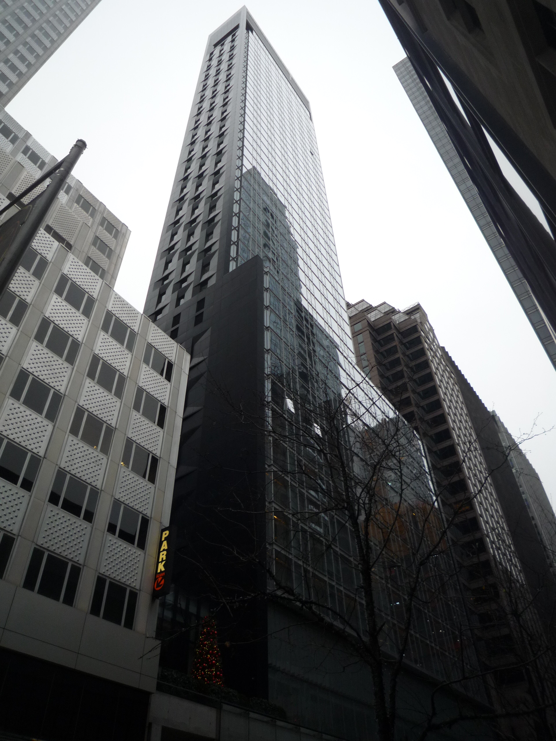 Baccarat Hotel Und Residenzen