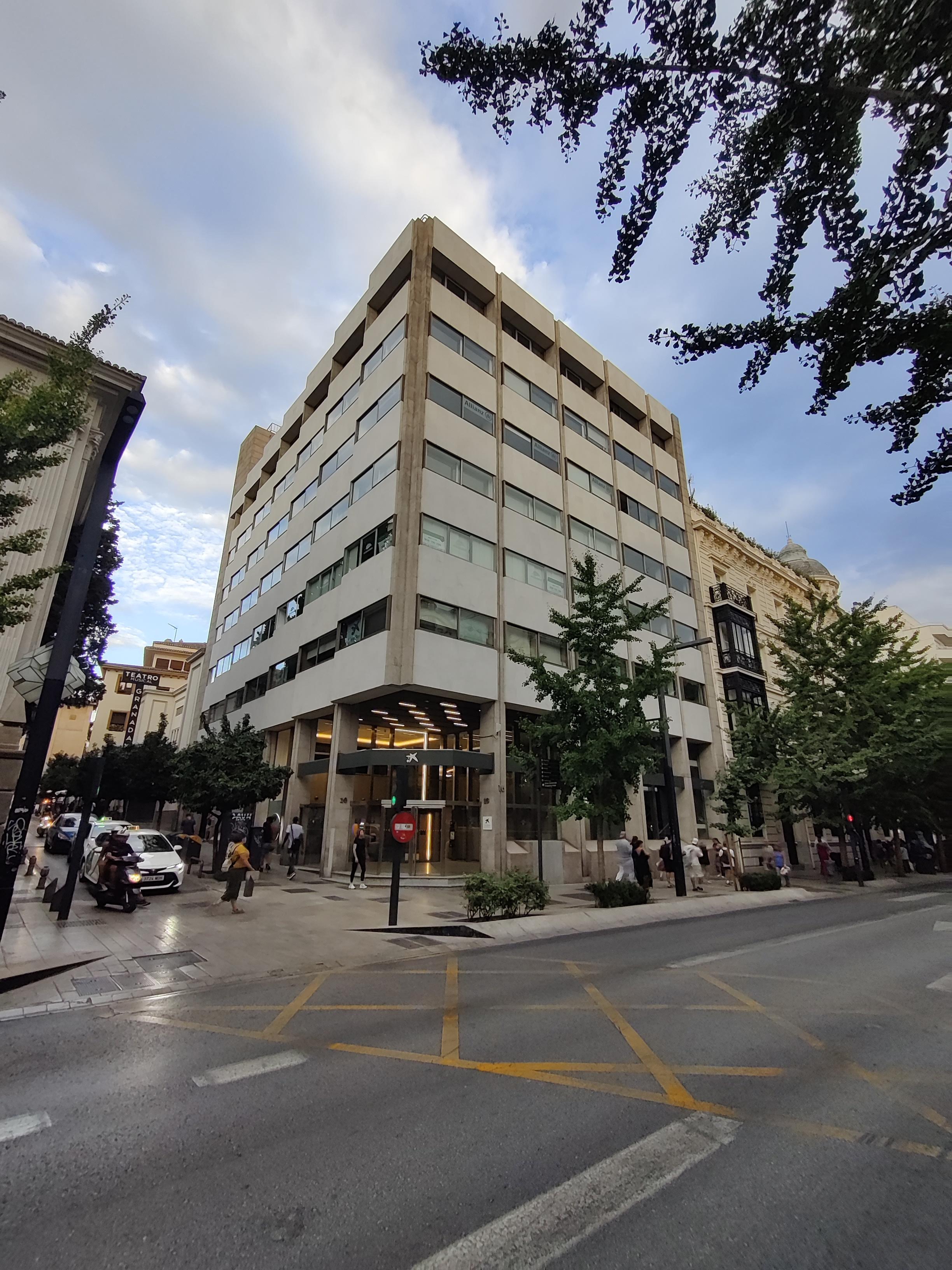 Edificio Banco De Granada