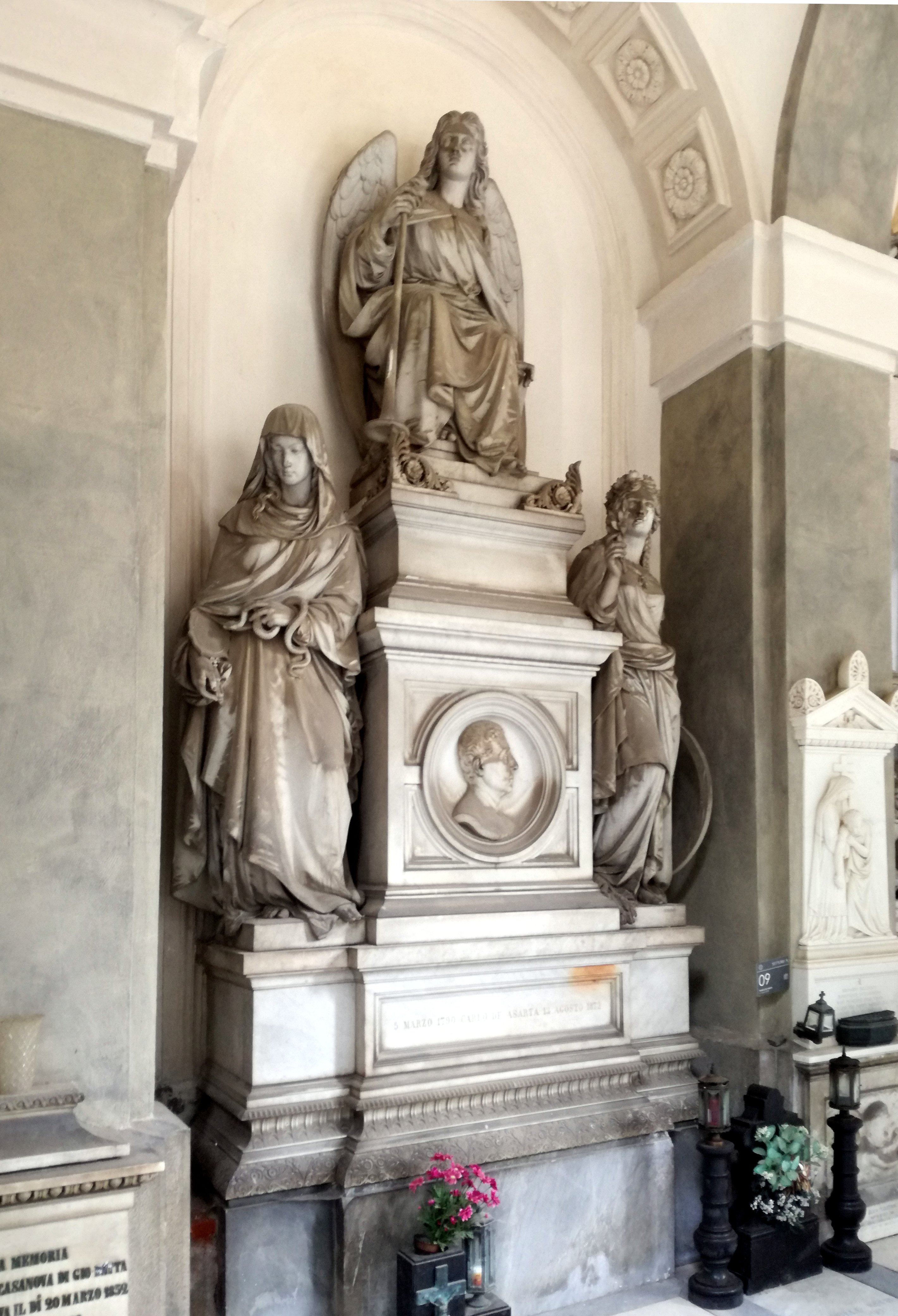 Tomb of Carlo De Asarta