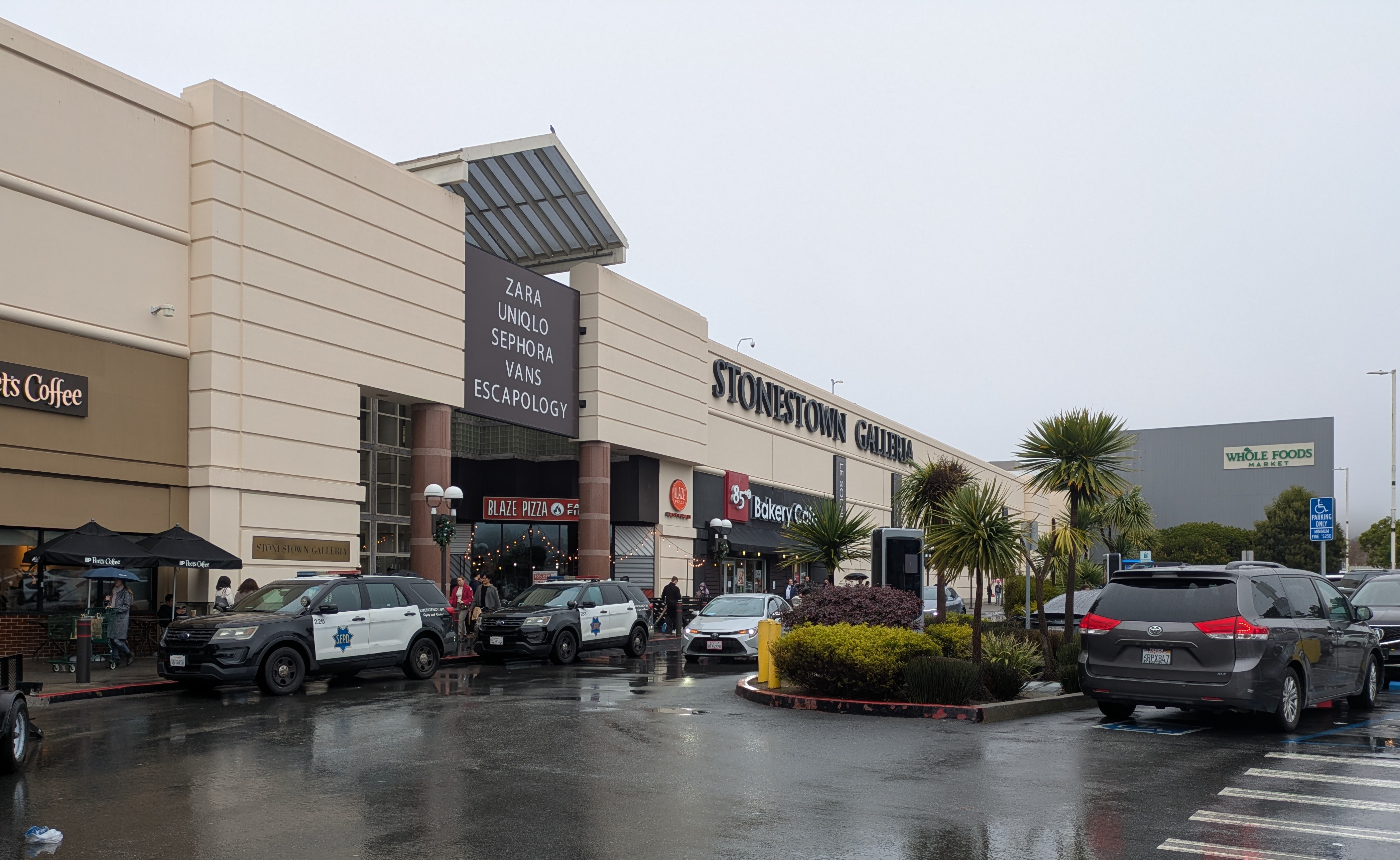 Stonestown Galleria