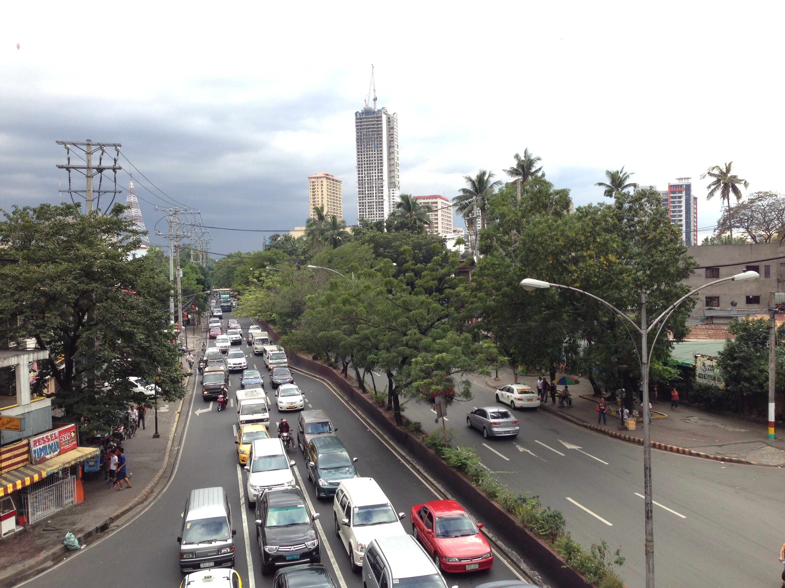 Avenue Quirino