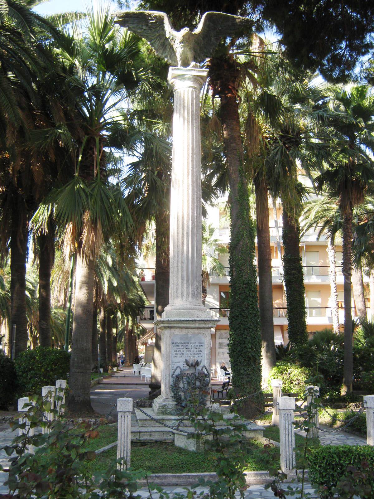 Monumento Ai Caduti Di Finalmarina