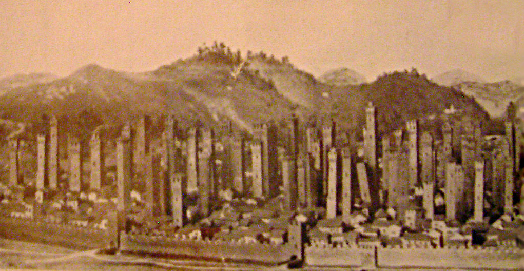 Torres De Bolonia