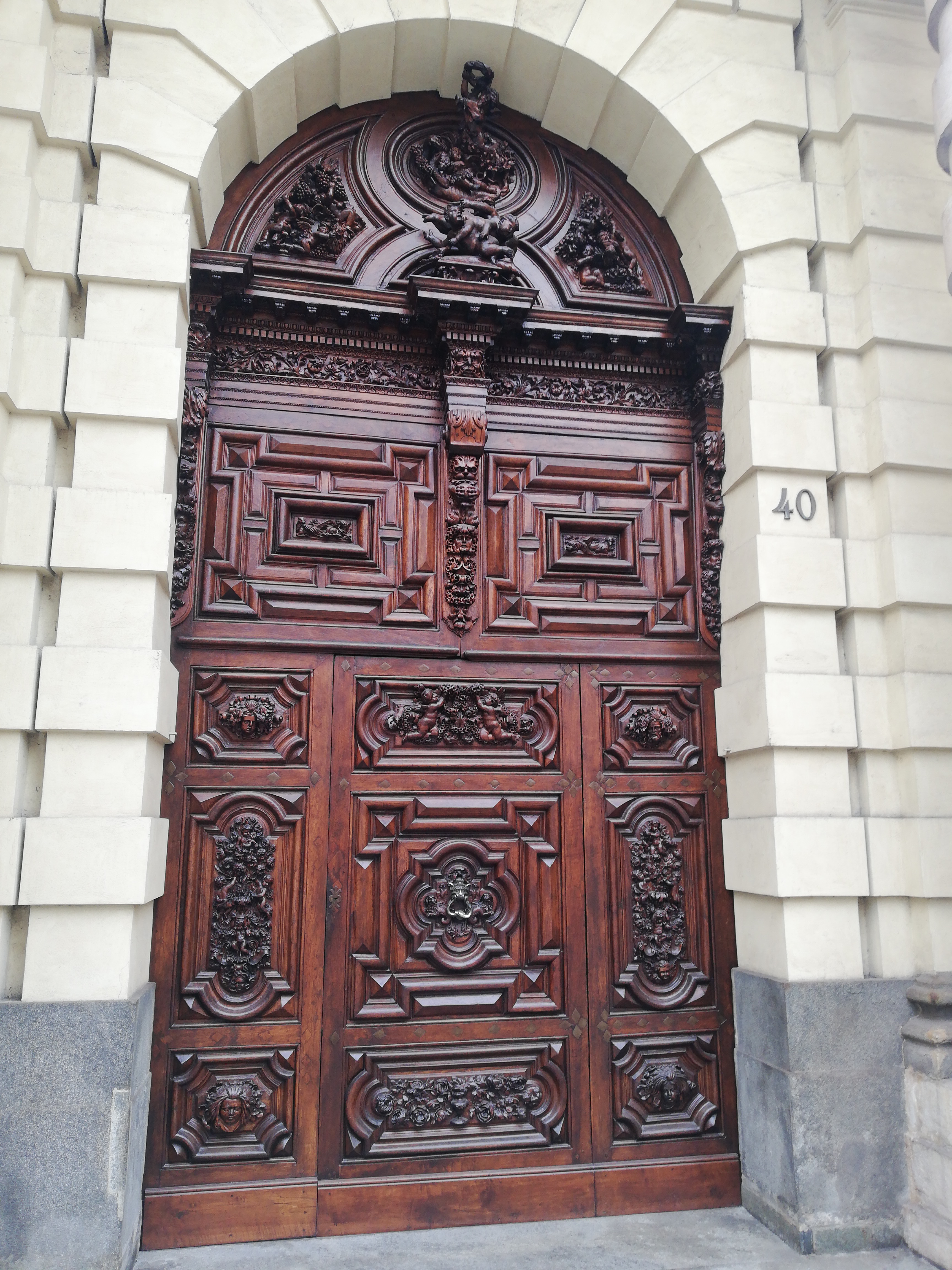 Porte Du Diable