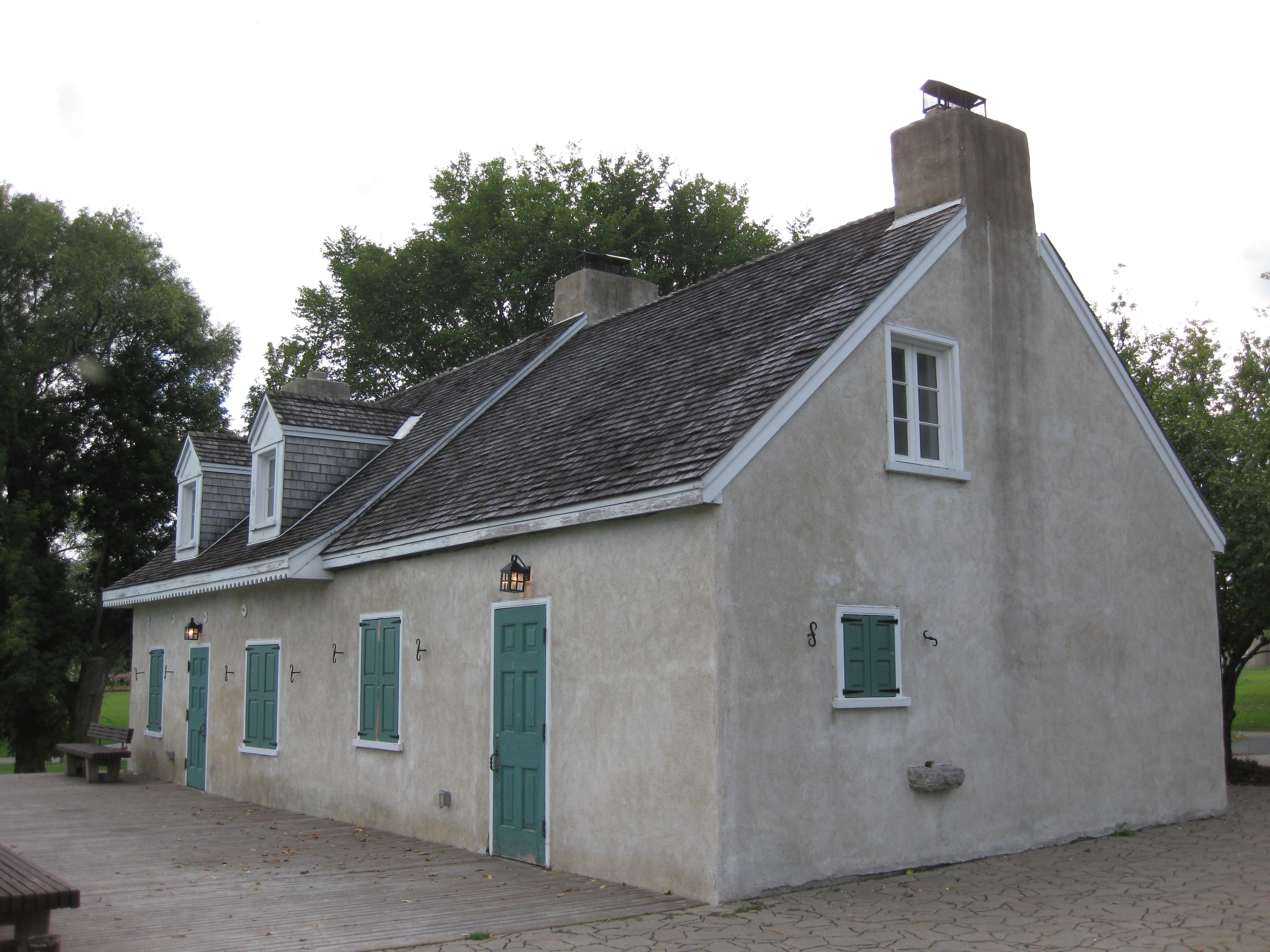 Charron Haus