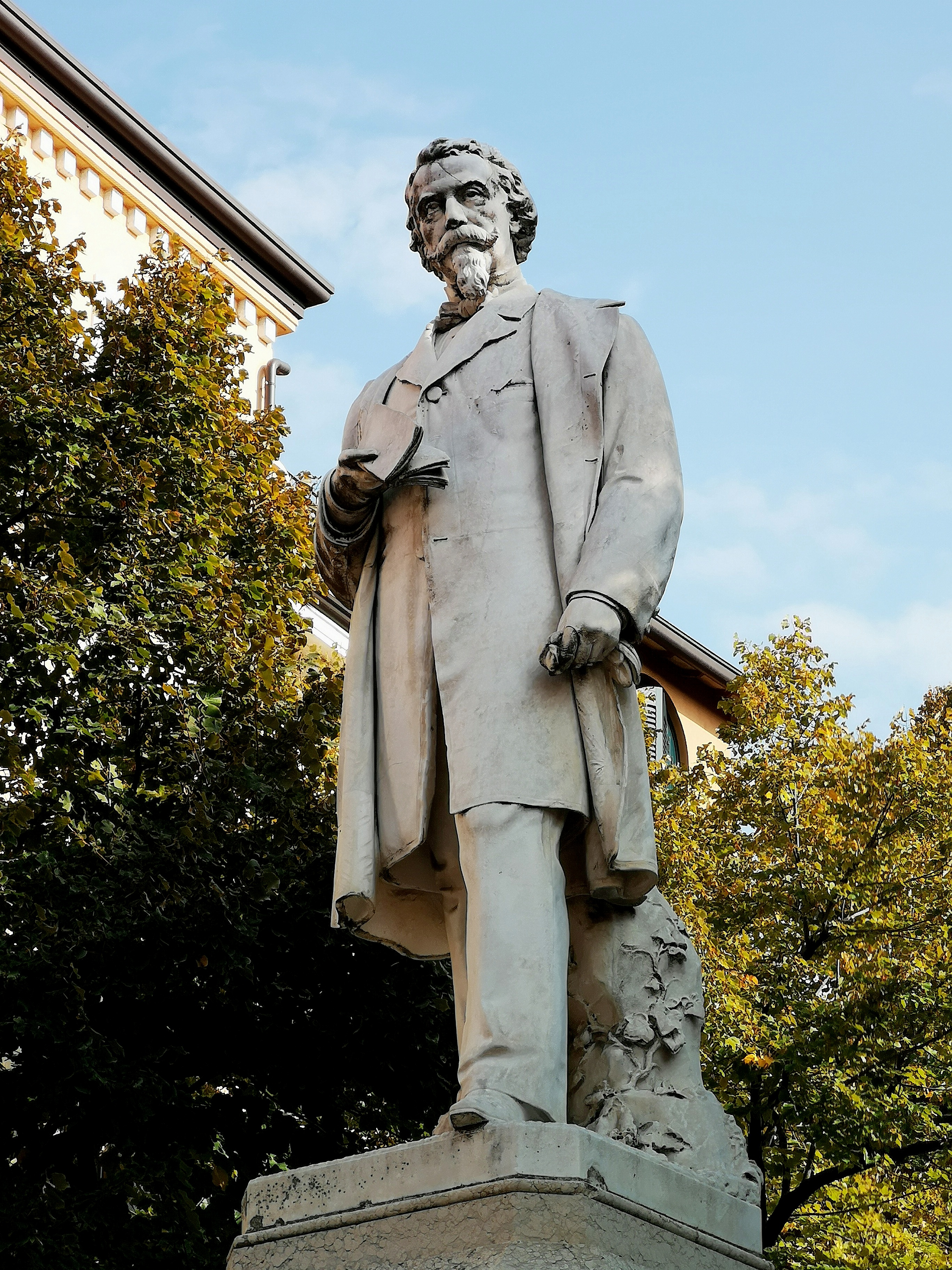 Monument À Aleardo Aleardi