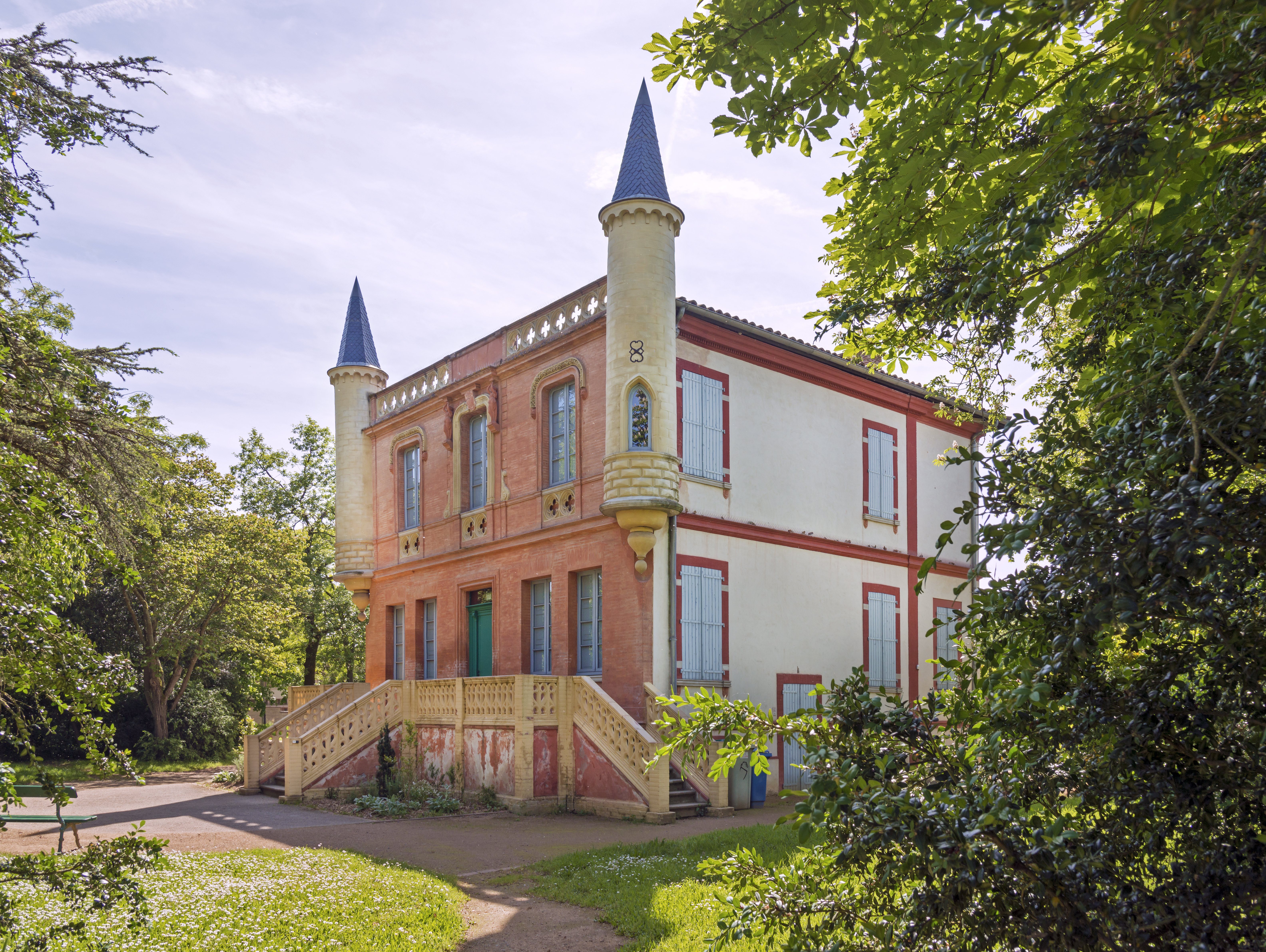 Castelet De Croix-Daurade
