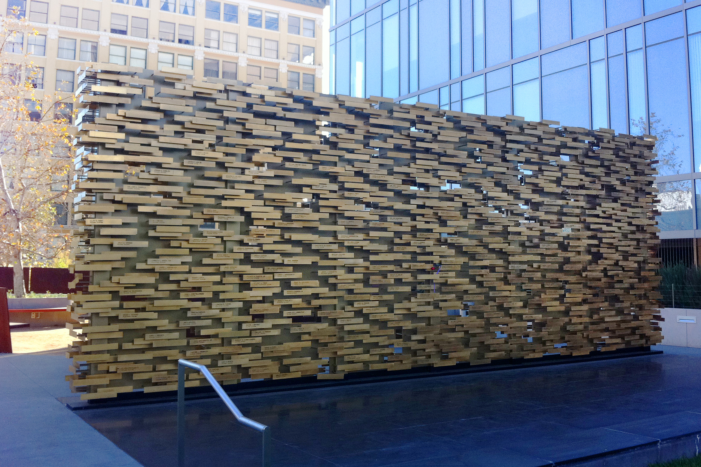 Memorial Do Departamento De Polícia De Los Angeles Para Oficiais Caídos