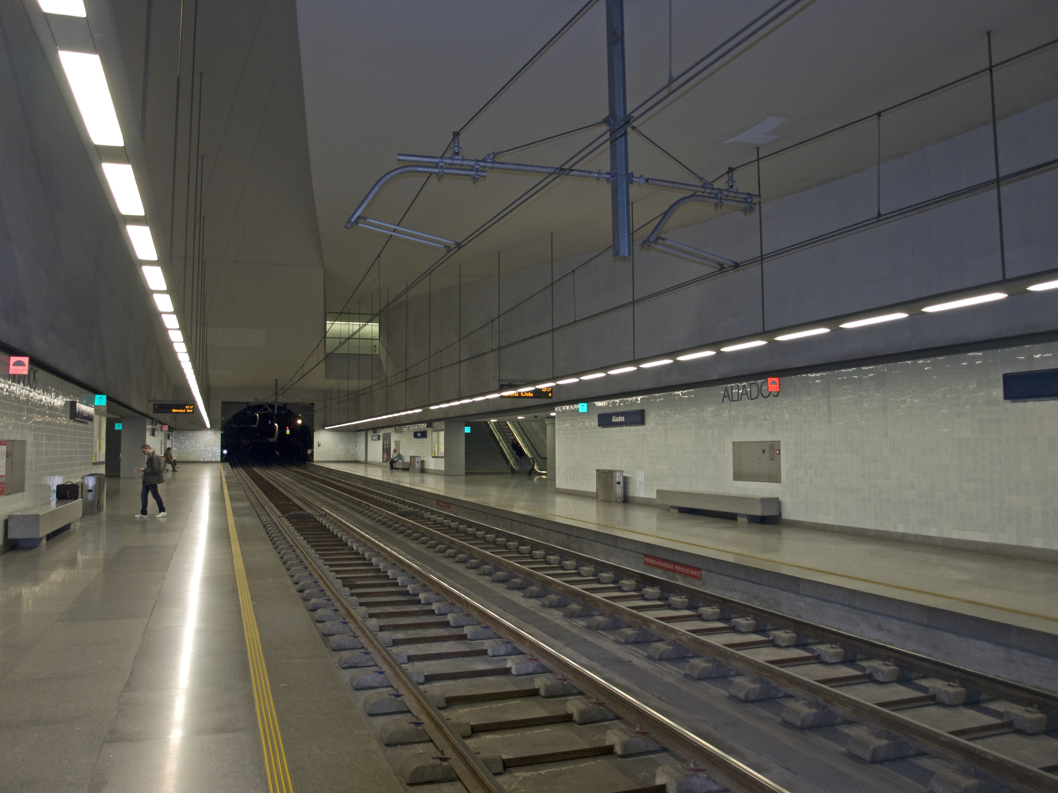 U-Bahnhof Aliados