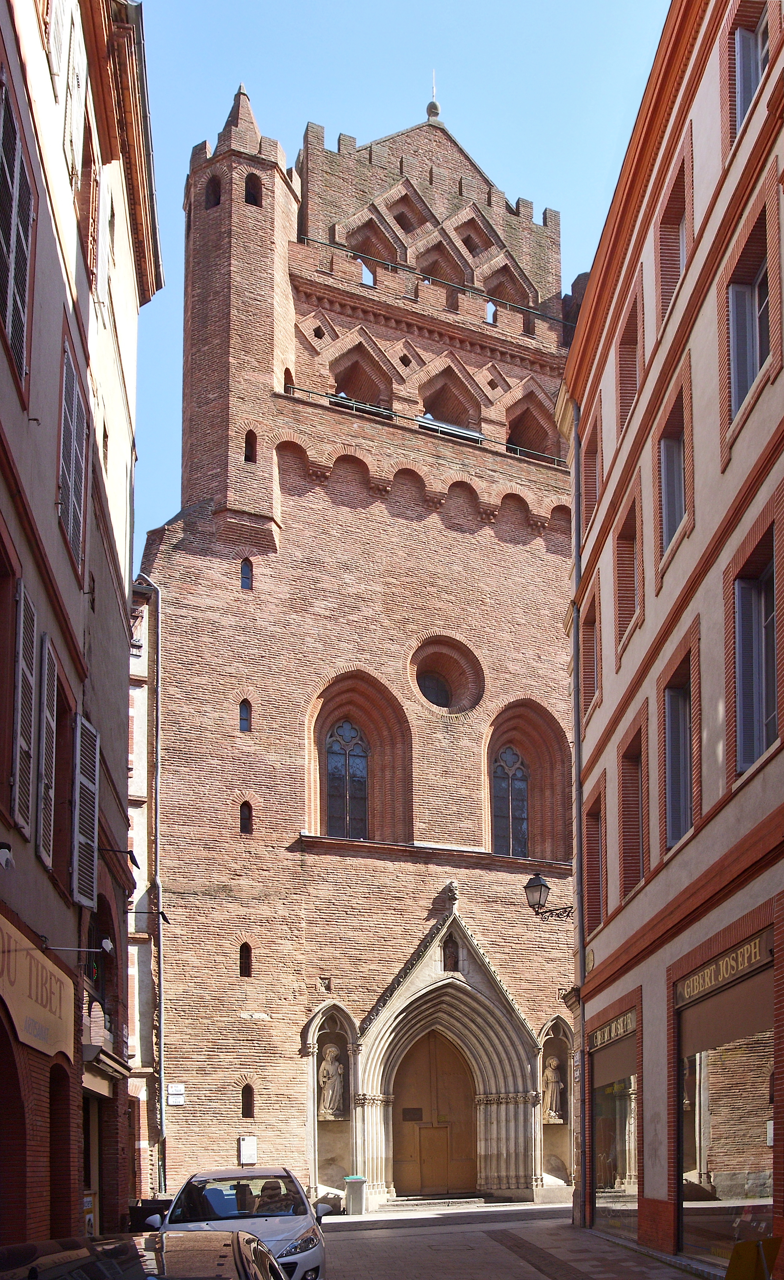 Notre-Dame Du Taur