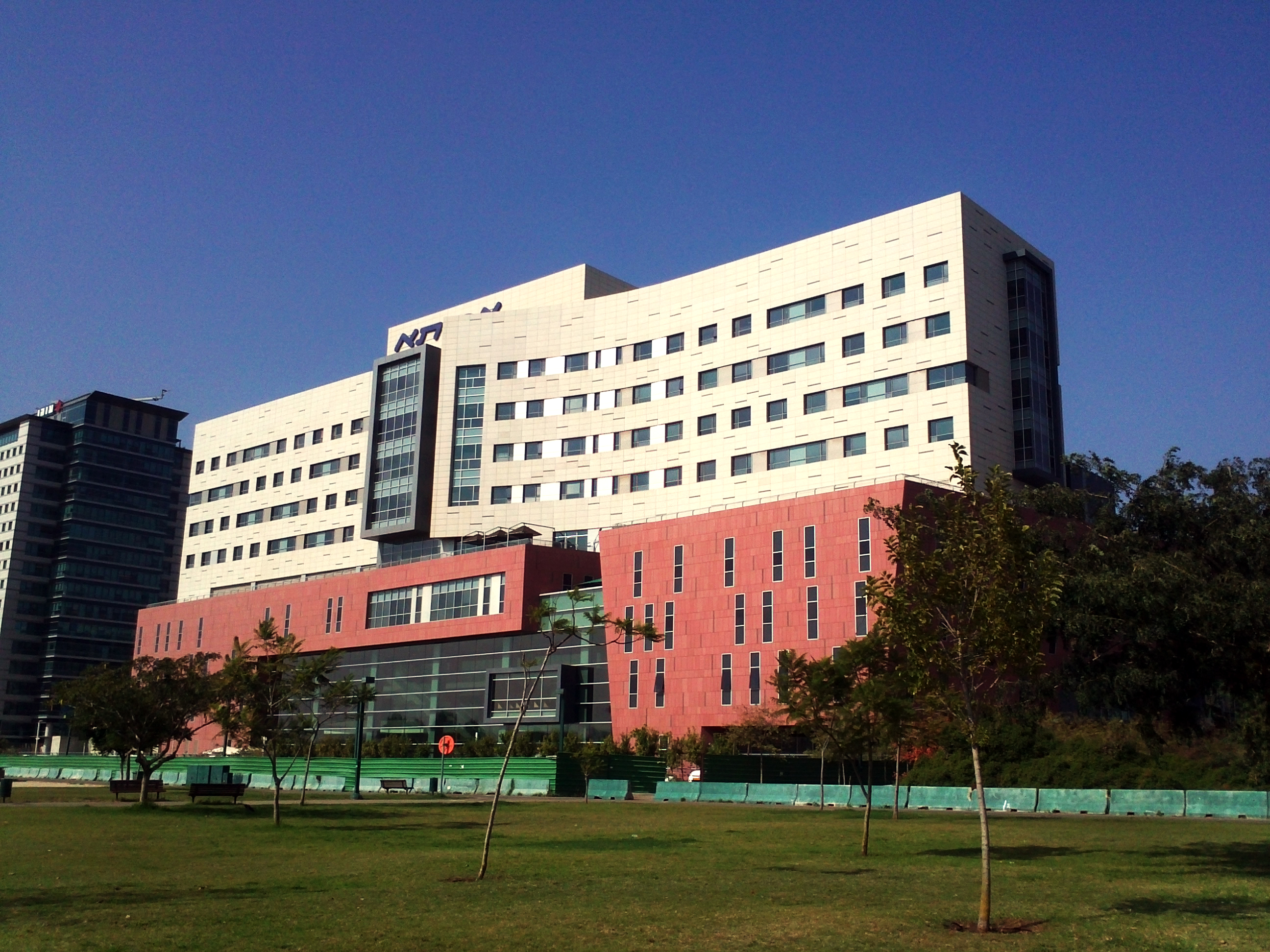 Assuta Medical Center