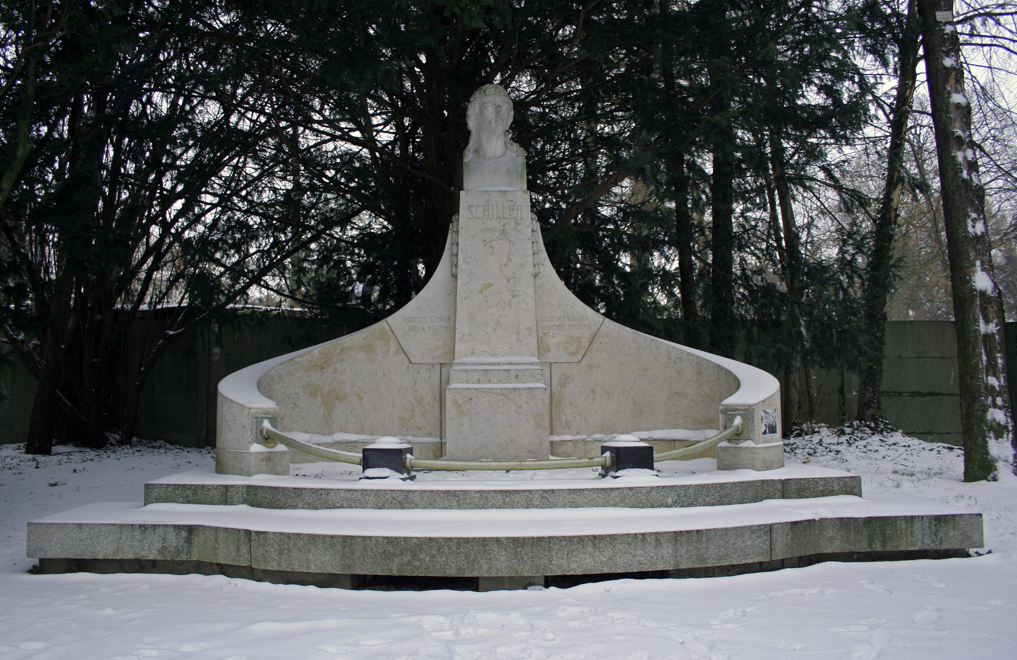 Monumento a Friedrich Schiller en Wrocław