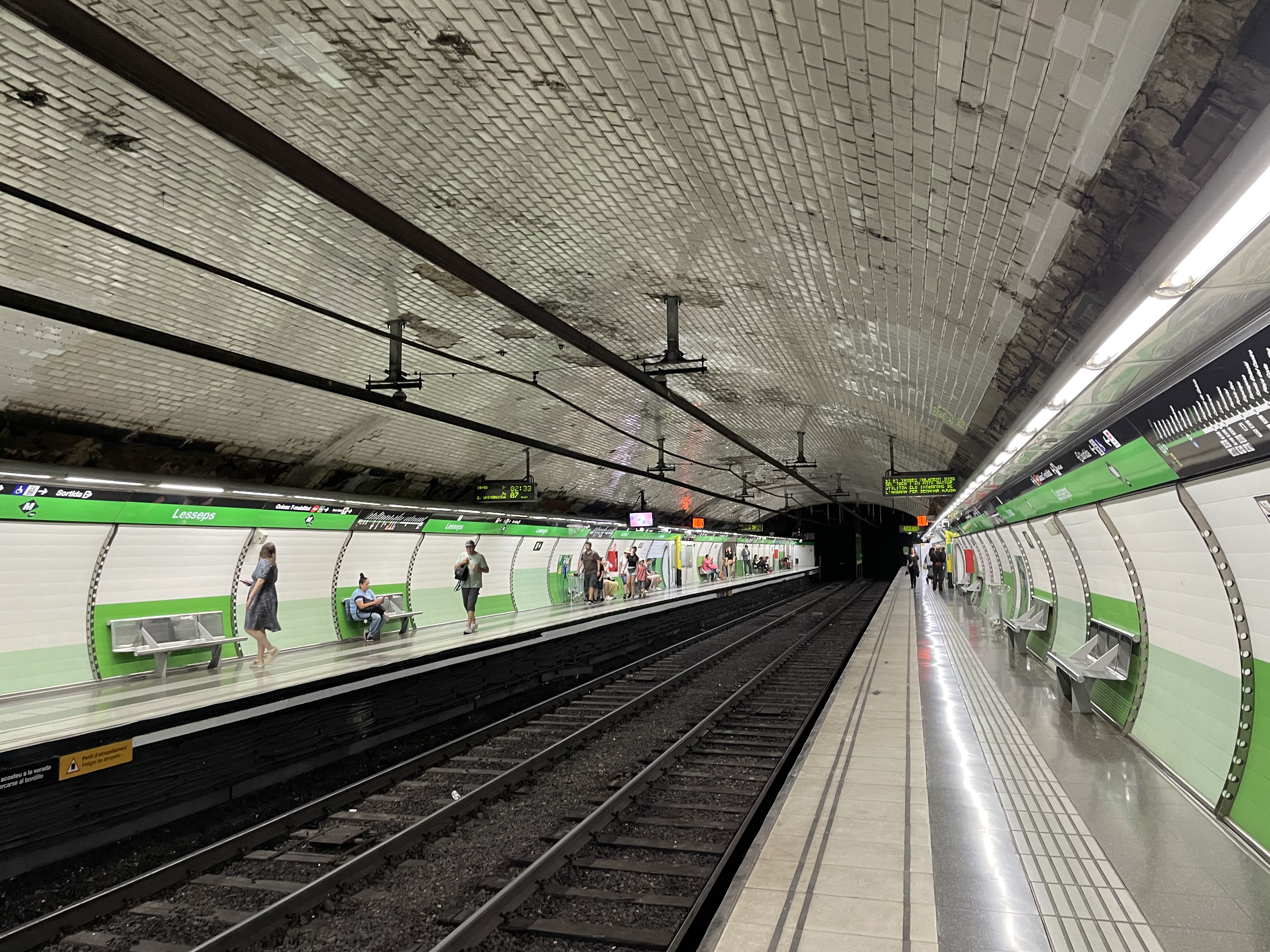 Estação Lesseps
