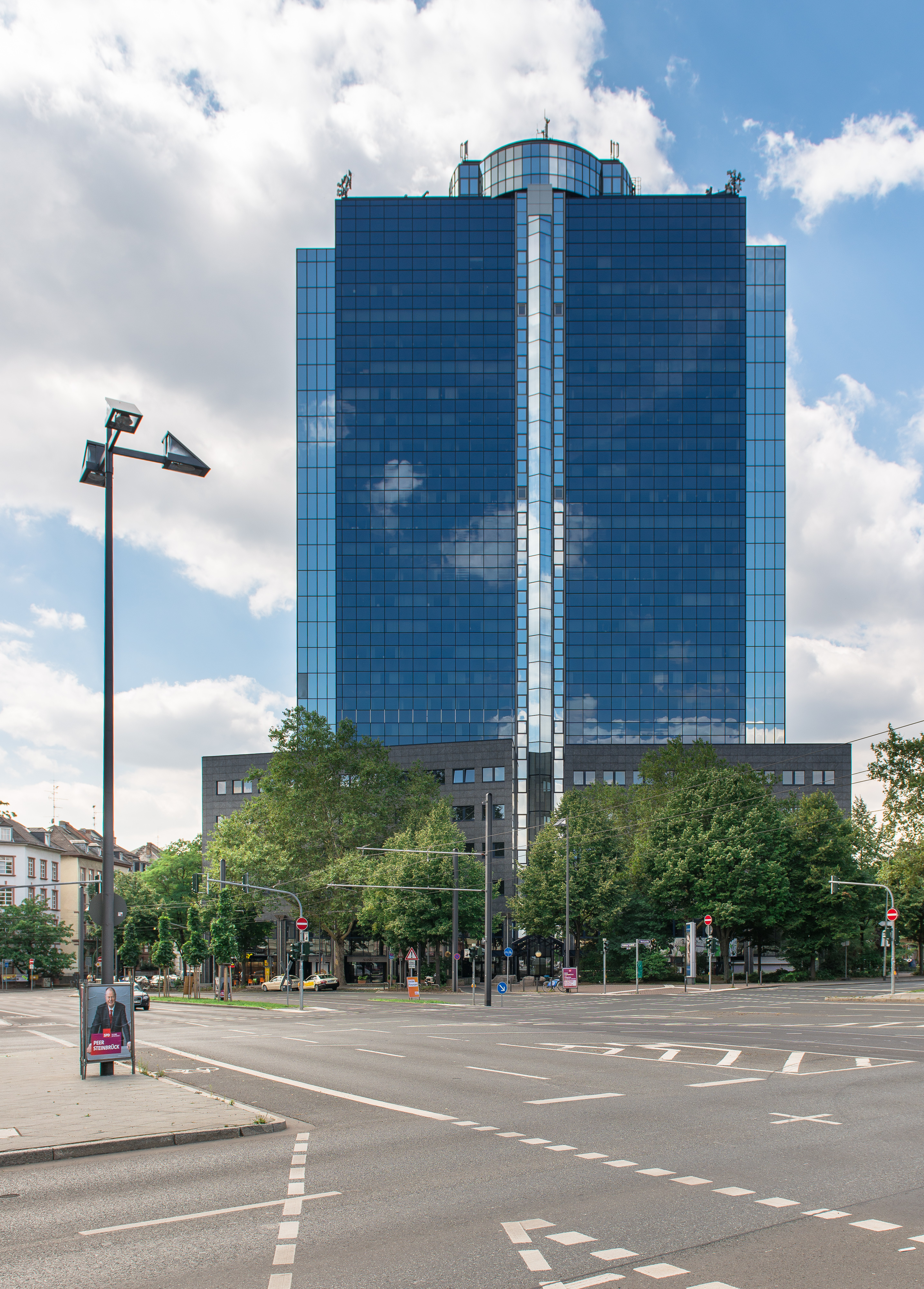 Büro Center Nibelungenplatz