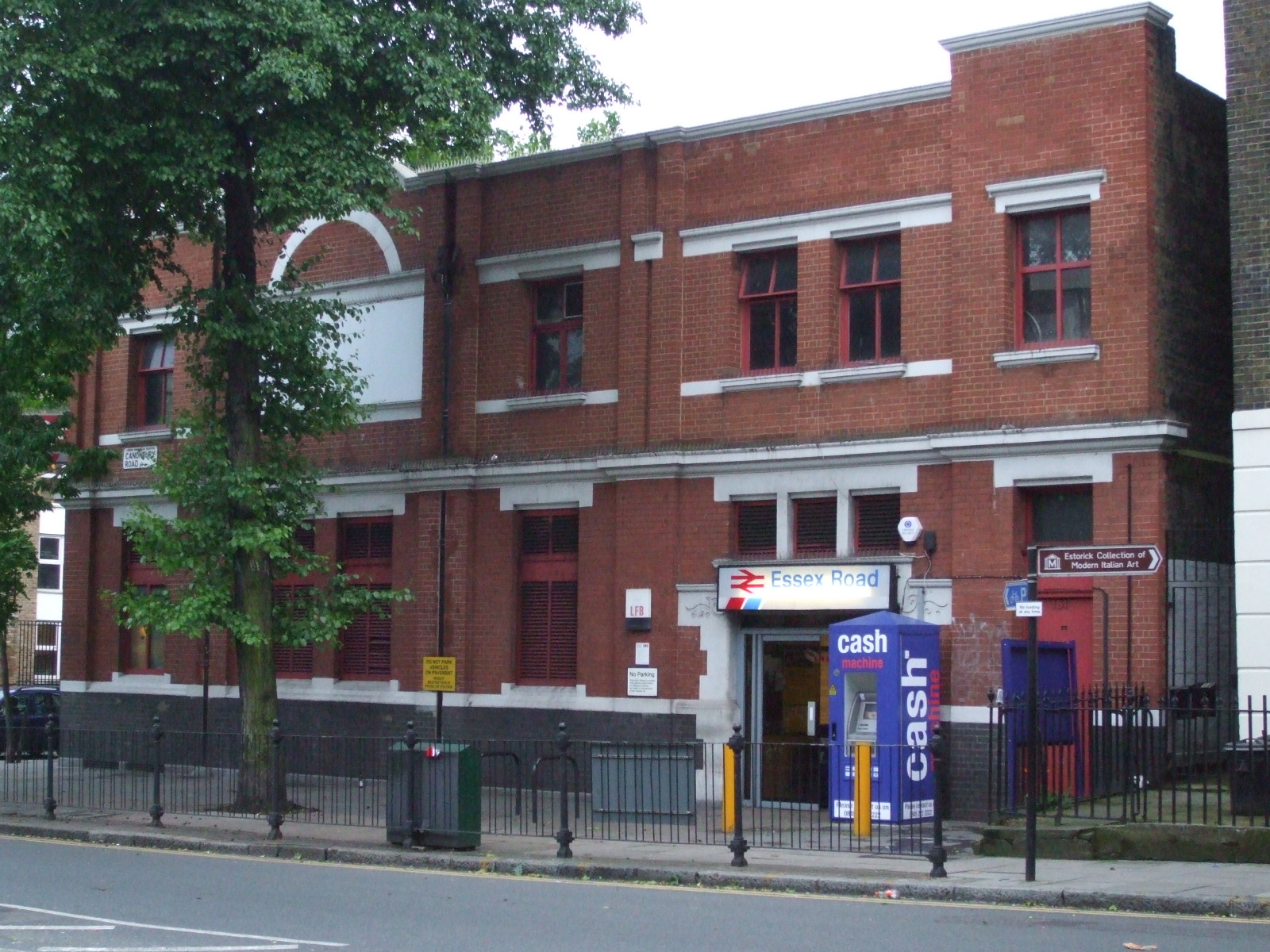Gare D’Essex Road