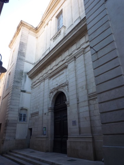 Pequeño Templo De Nîmes
