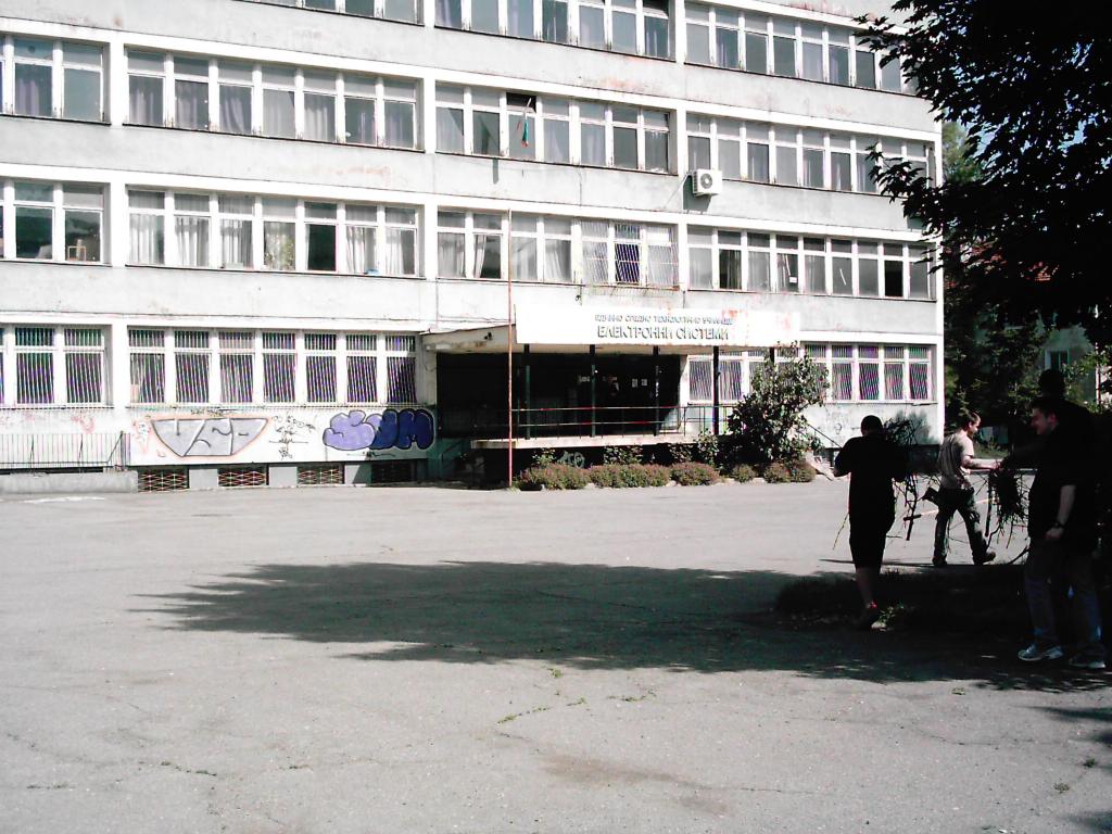 Technological School Electronic Systems
