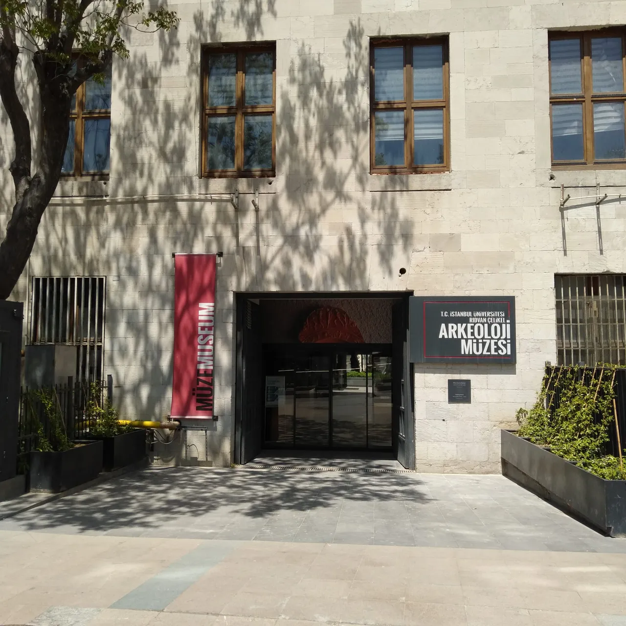 İstanbul Üniversitesi Rıdvan Çelikel Arkeoloji Müzesi