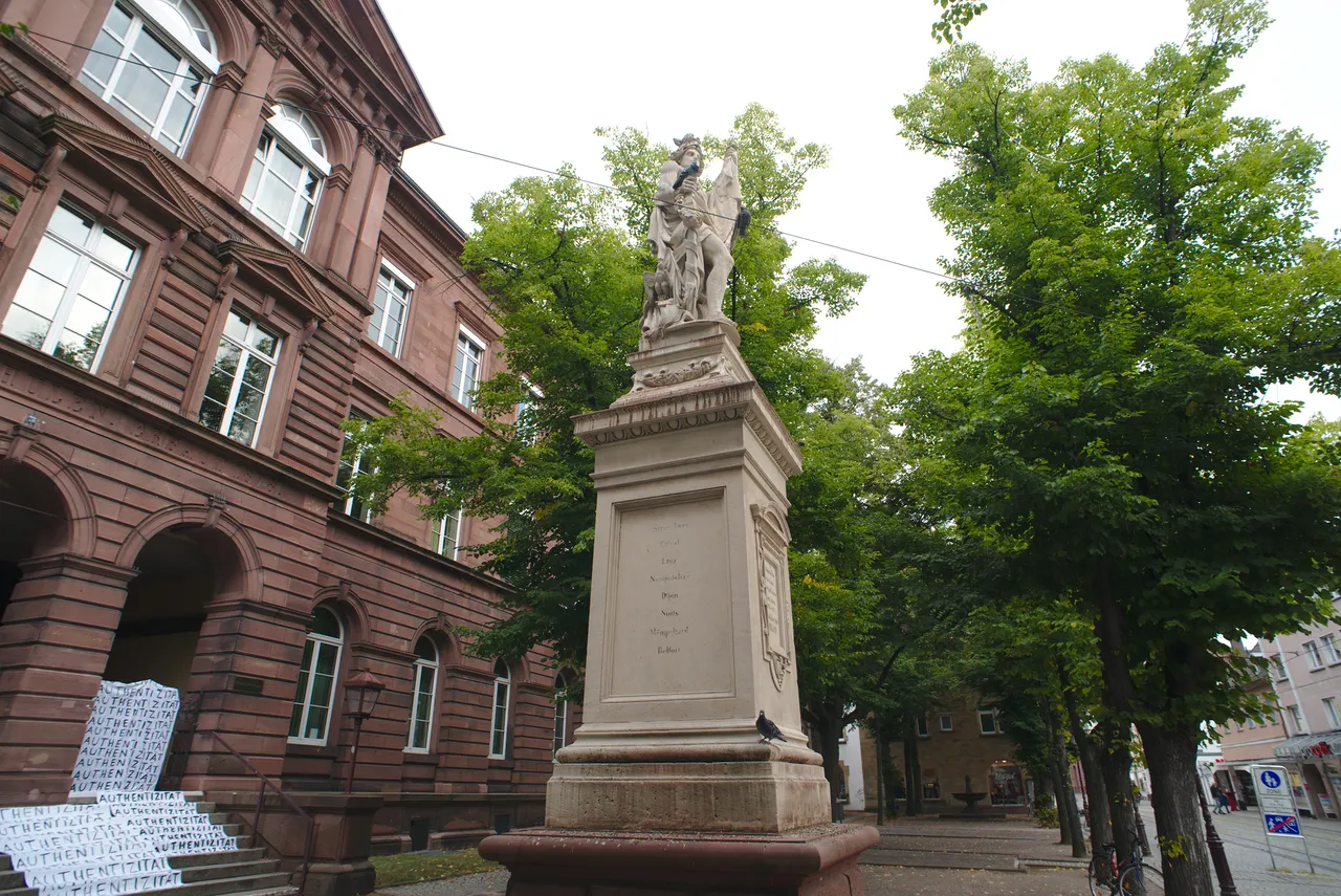 Gefallenen-Denkmal Für Die Toten Des Krieges Von 1870/71