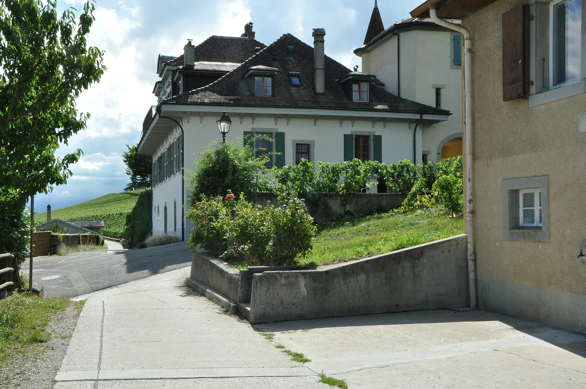 Château De La Bâtie