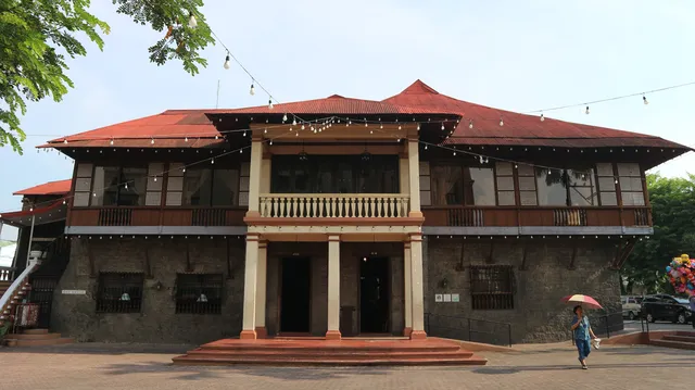 Kapitan Moy Residenz