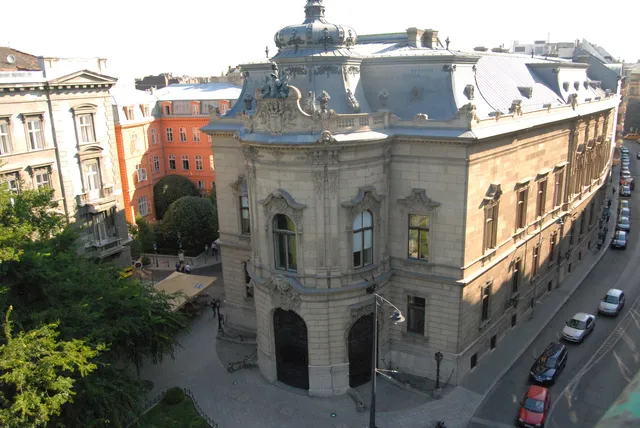 Biblioteca Metropolitana Ervin Szabó